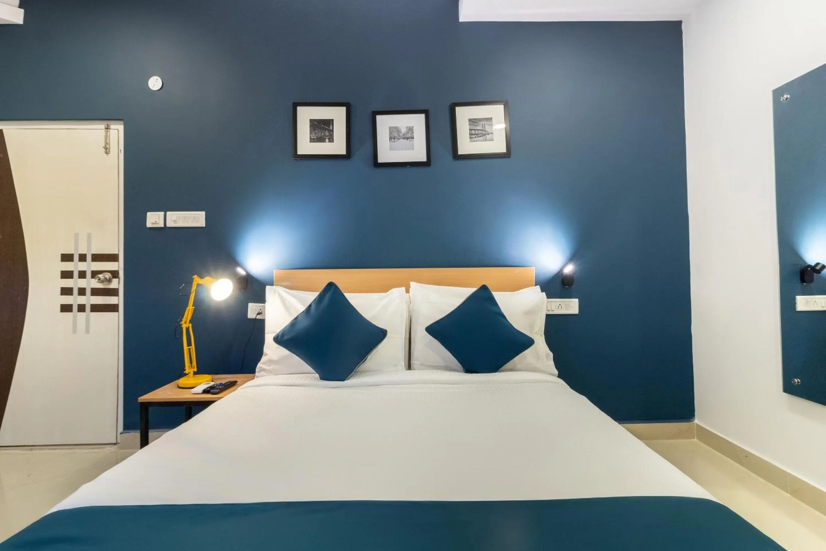 Bedroom in THE STROBE SILVERKEY HOTEL