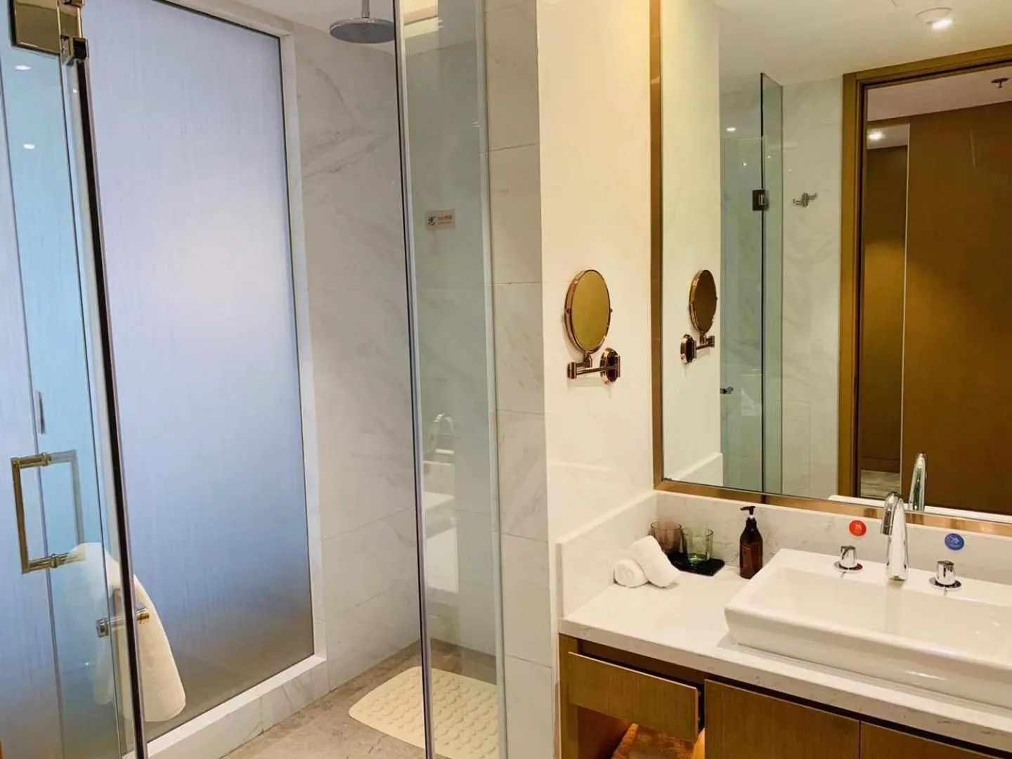 Ramada Plaza by Wyndham Enshi