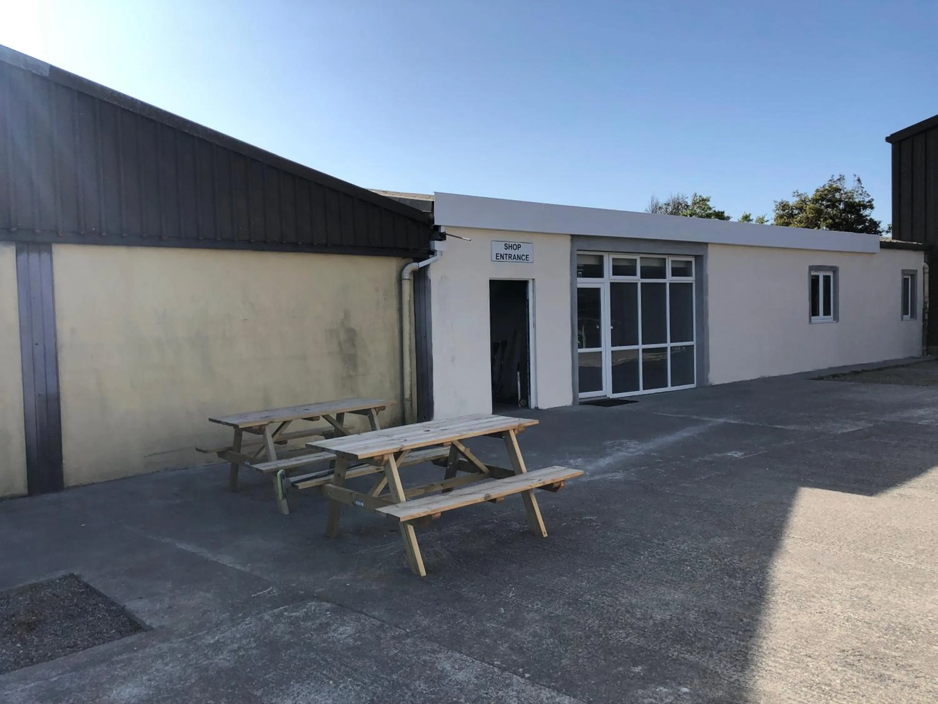 Property building in Greenway & Copper Coast Hostel