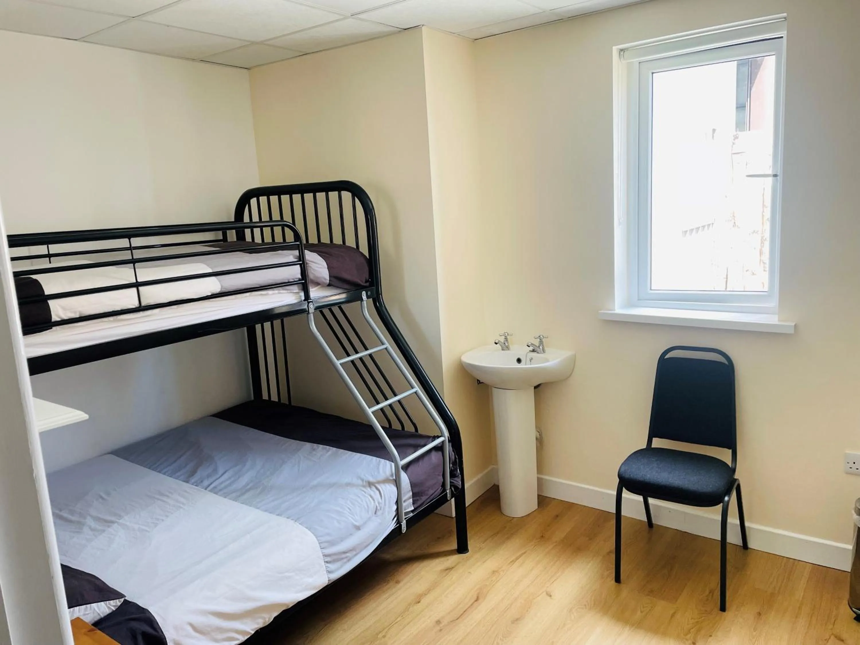 Bedroom, Bed in Greenway & Copper Coast Hostel