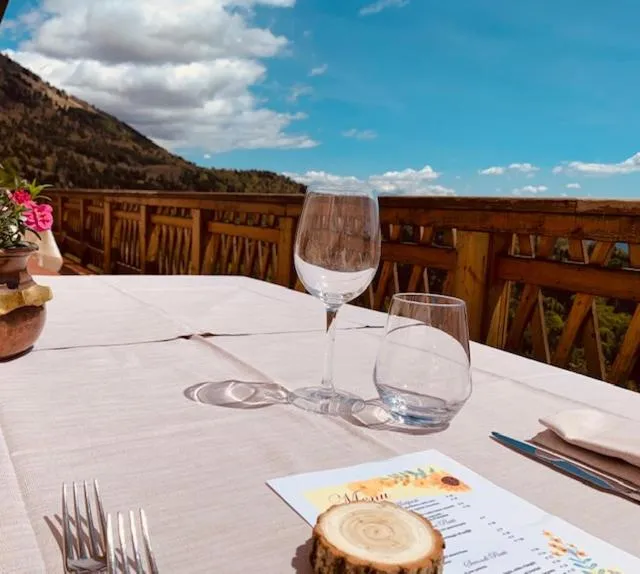 Albergo Croce d'Aune