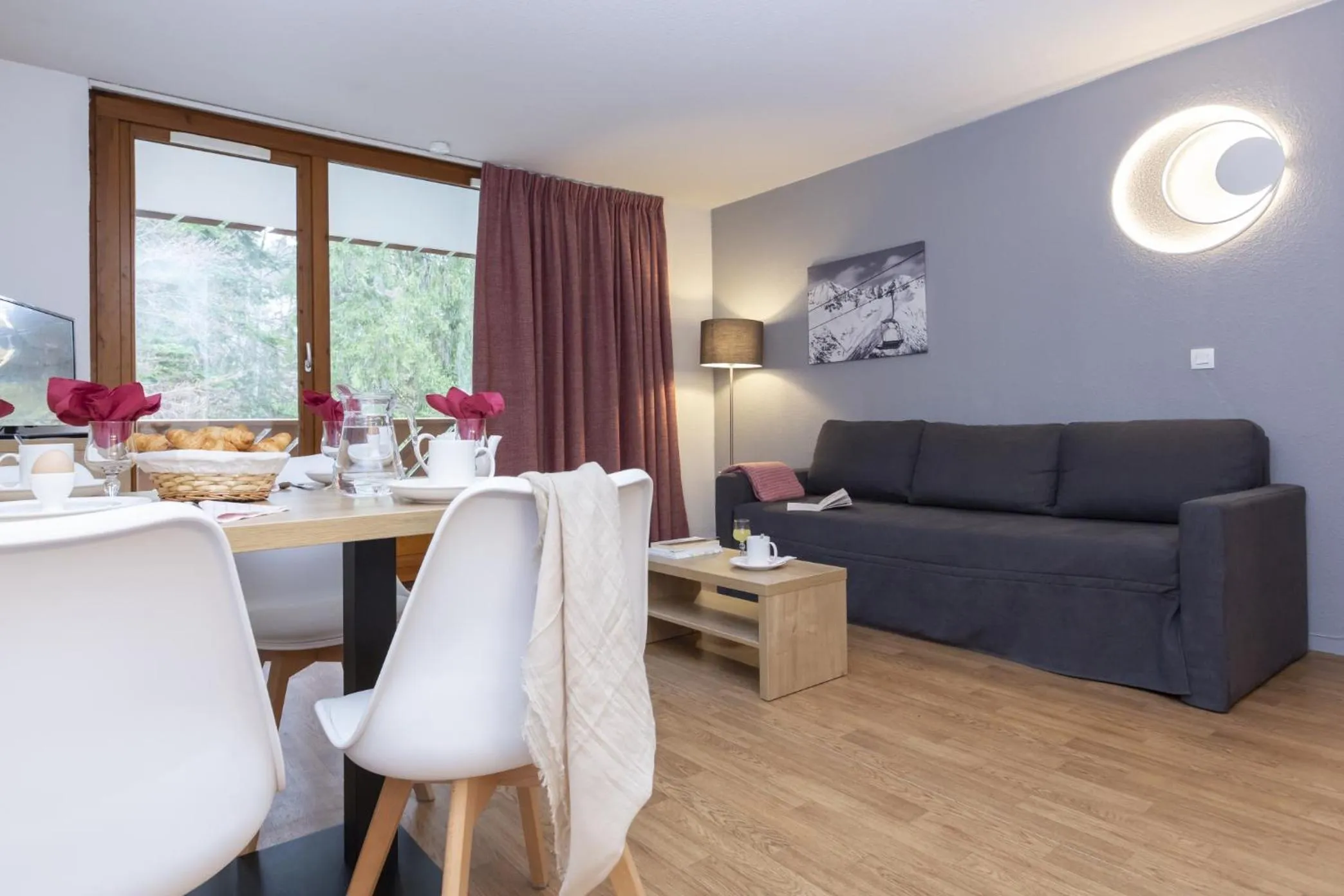 Dining area in Résidence Odalys Le Buet