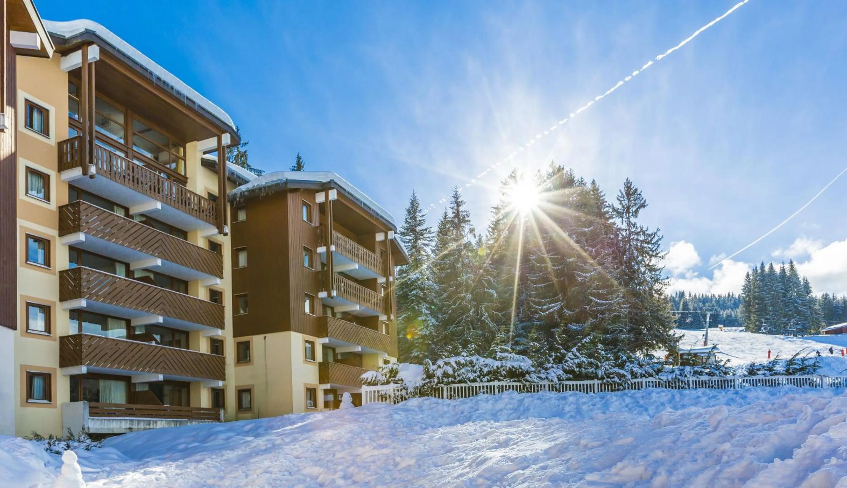 Facade/entrance in Résidence Odalys Le Buet