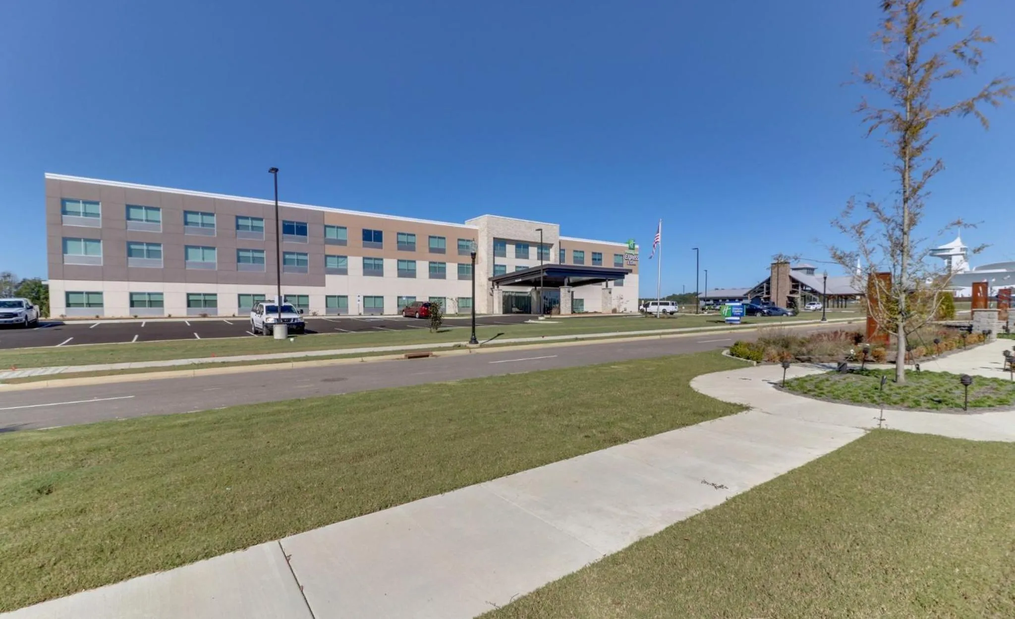 Property building in Holiday Inn Express & Suites - Union City by IHG