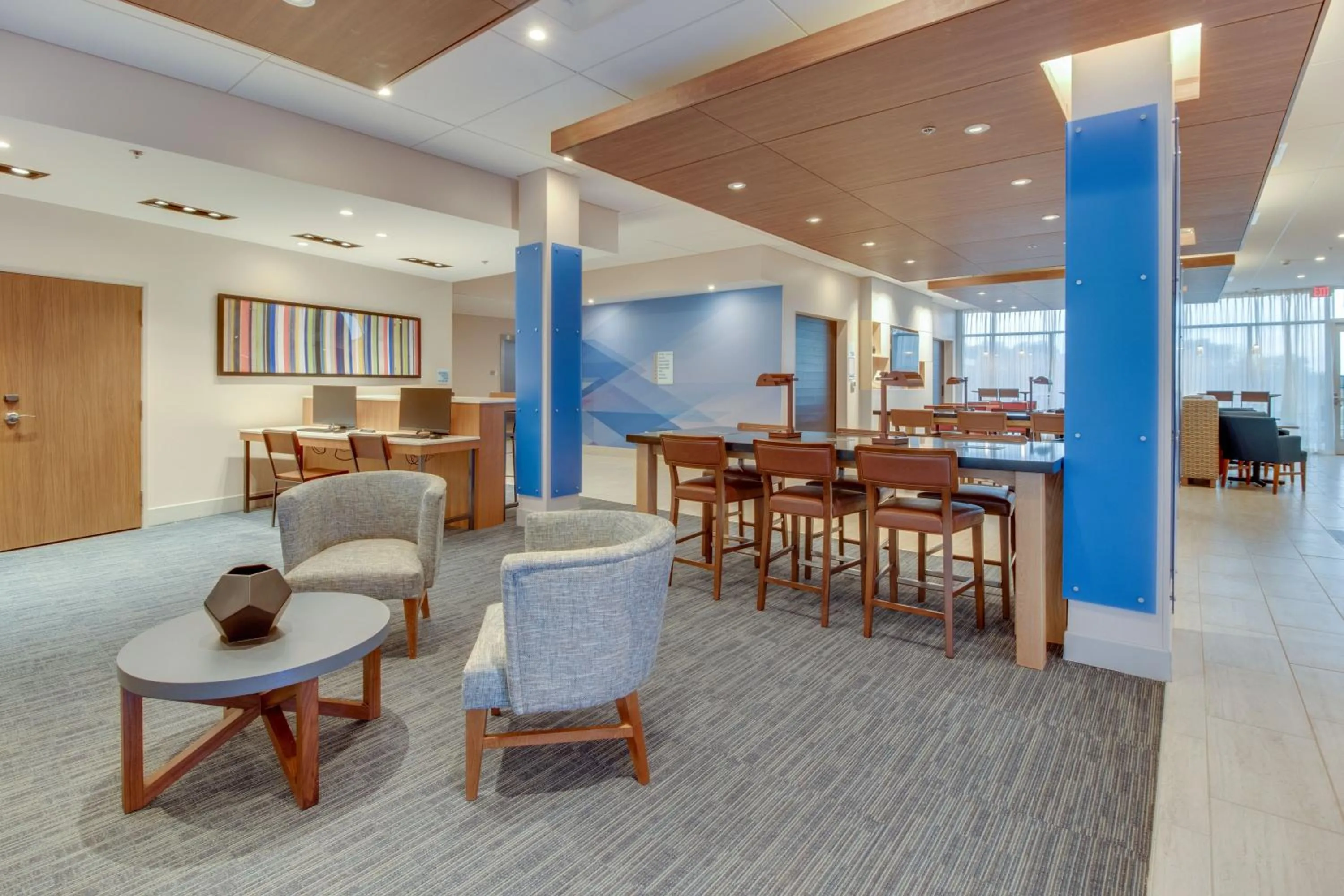 Property building in Holiday Inn Express & Suites - Union City by IHG