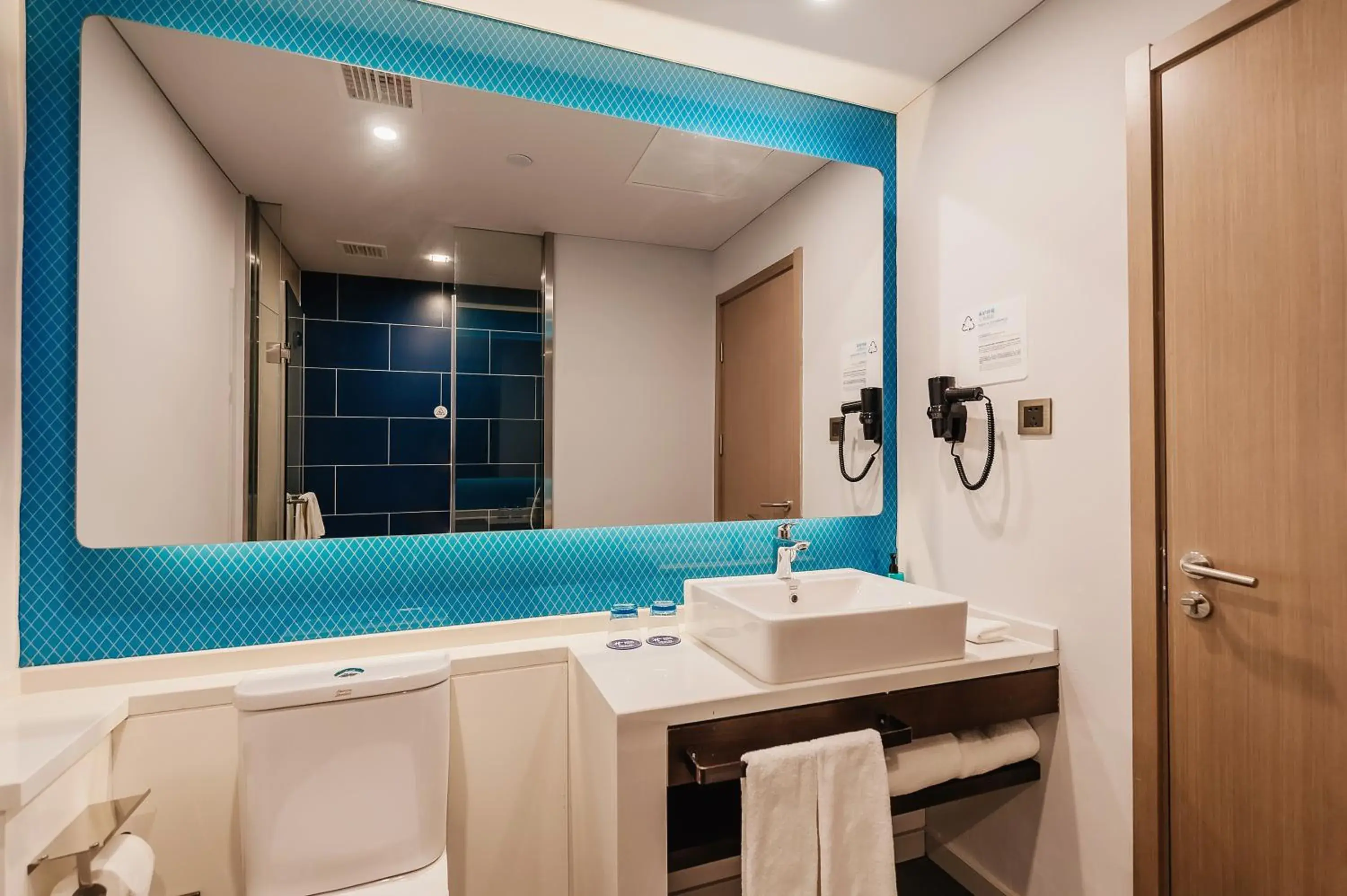 Standard Room in Holiday Inn Express Taizhou CMC, an IHG Hotel Standard Room in Holiday Inn Express Taizhou CMC, an IHG Hotel