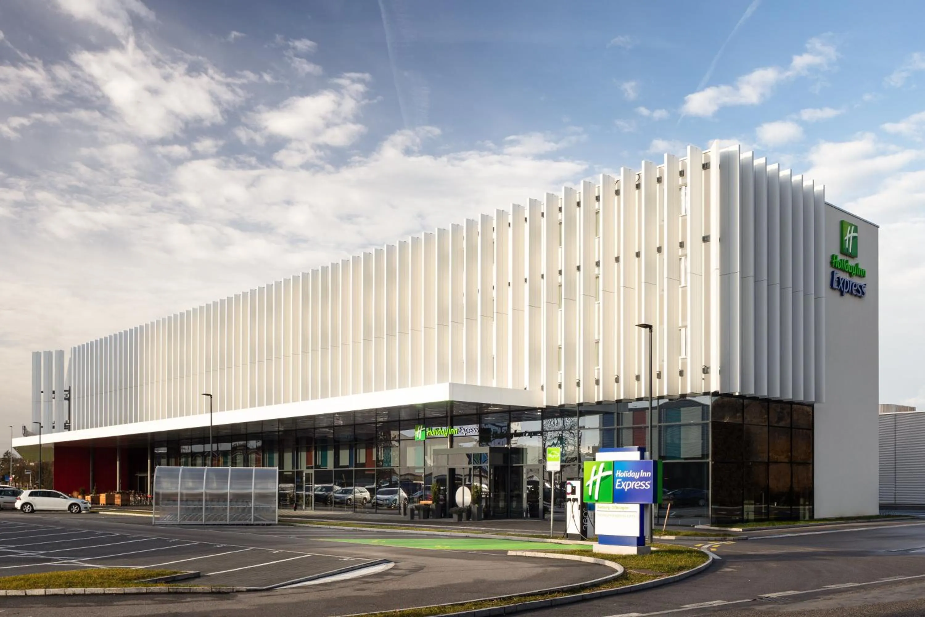 Property building in Holiday Inn Express - Aarburg - Oftringen by IHG