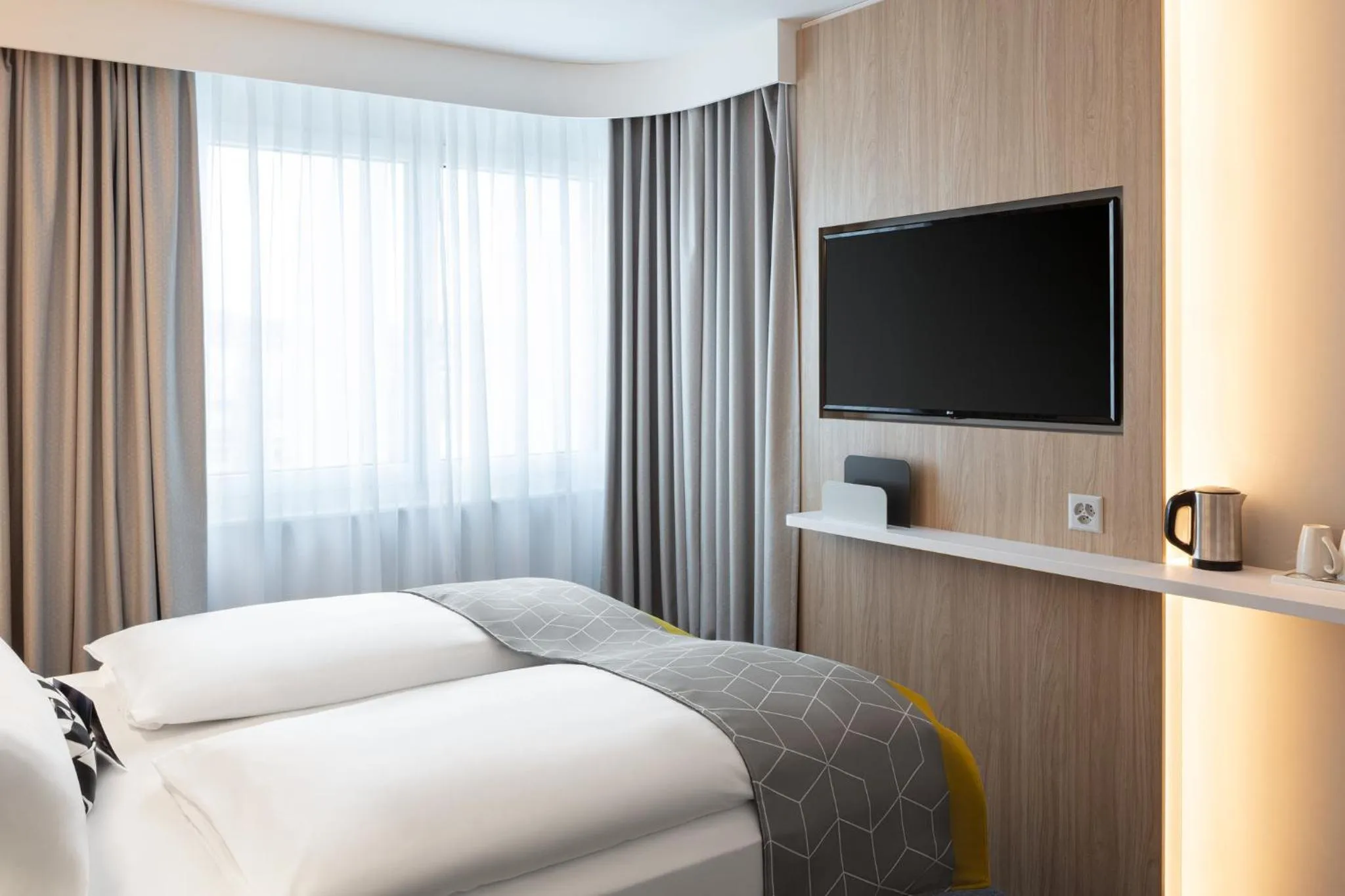 Photo of the whole room, Bed in Holiday Inn Express - Aarburg - Oftringen by IHG