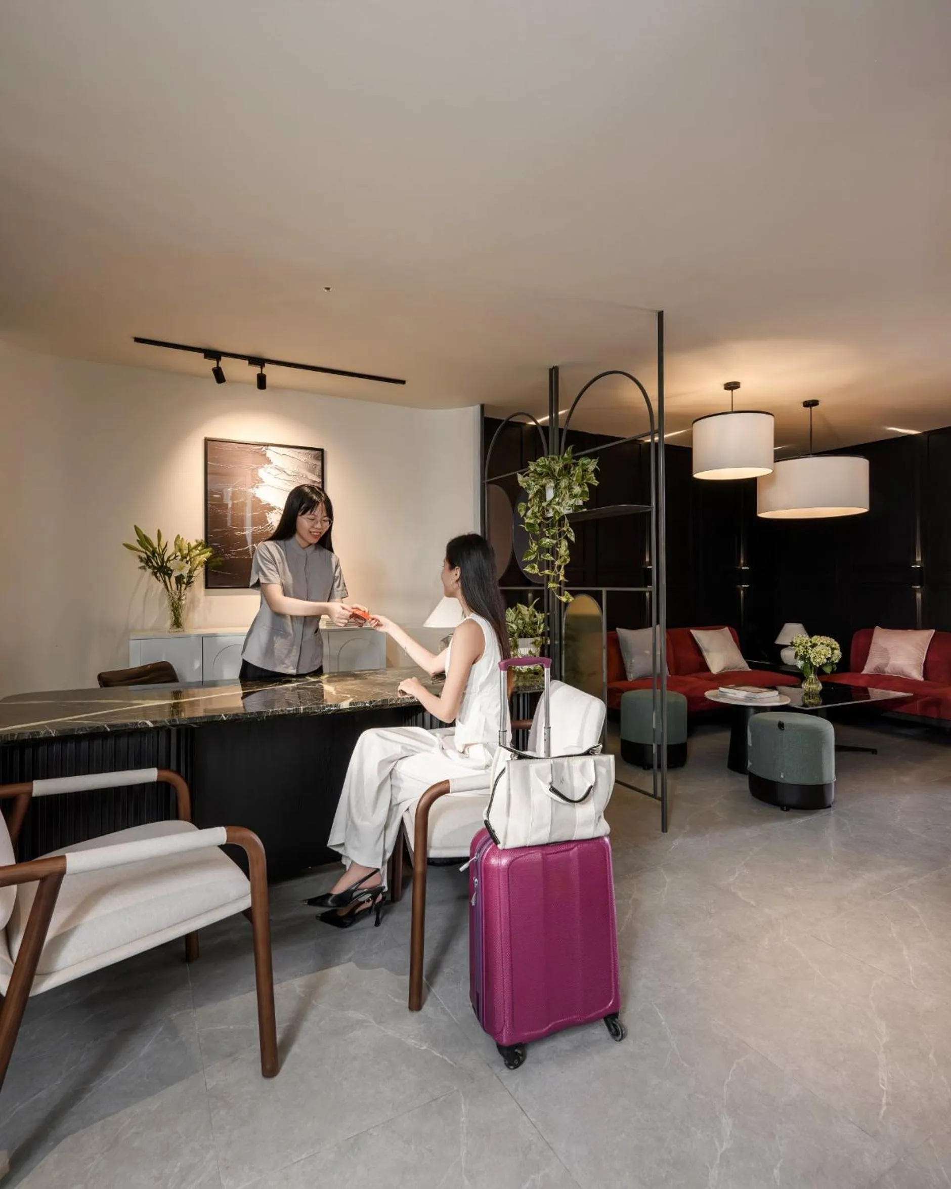 People in Express by M Village Nguyễn Bỉnh Khiêm