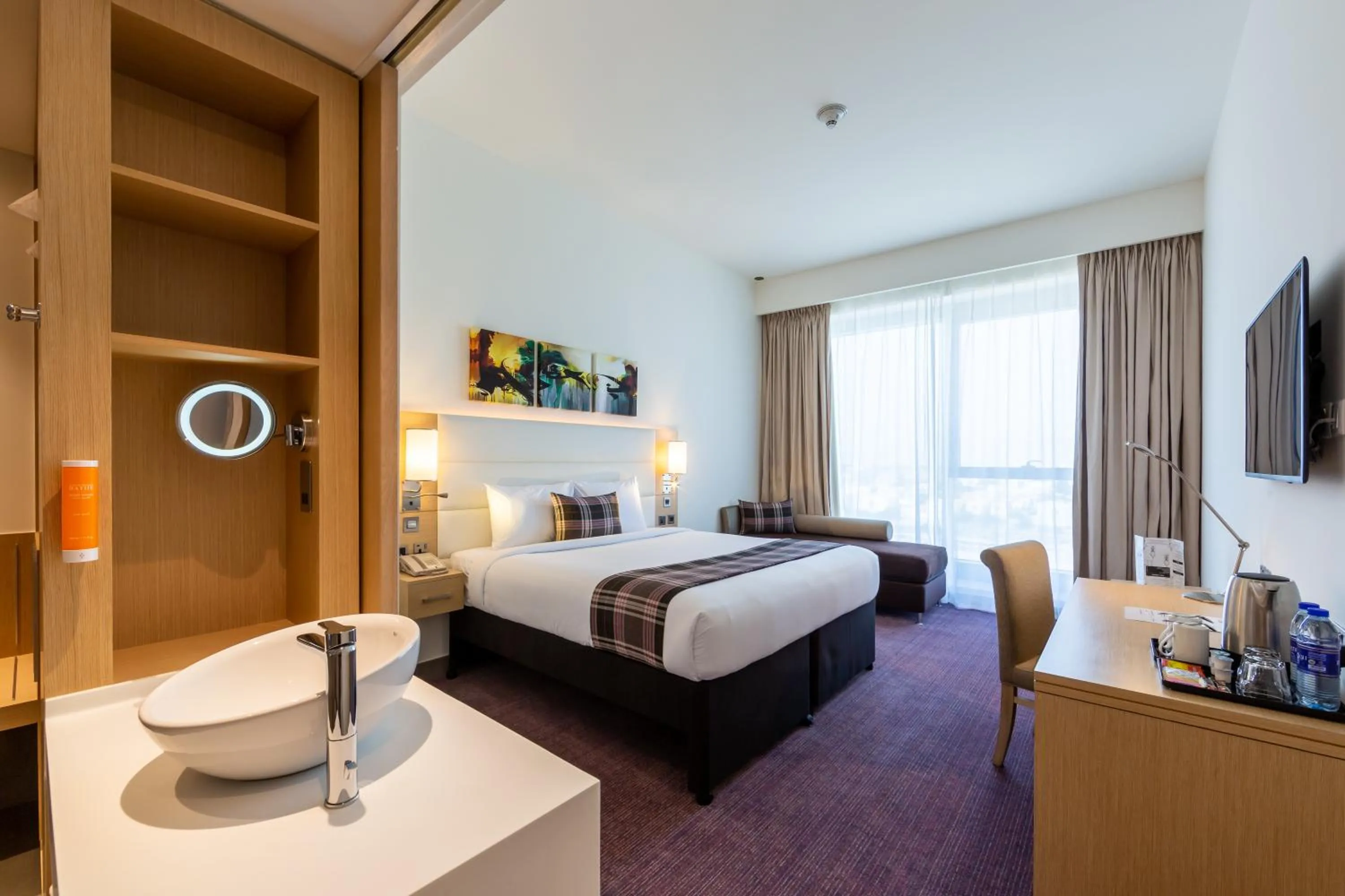 Photo of the whole room, Bed in Premier Inn Dubai Dragon Mart