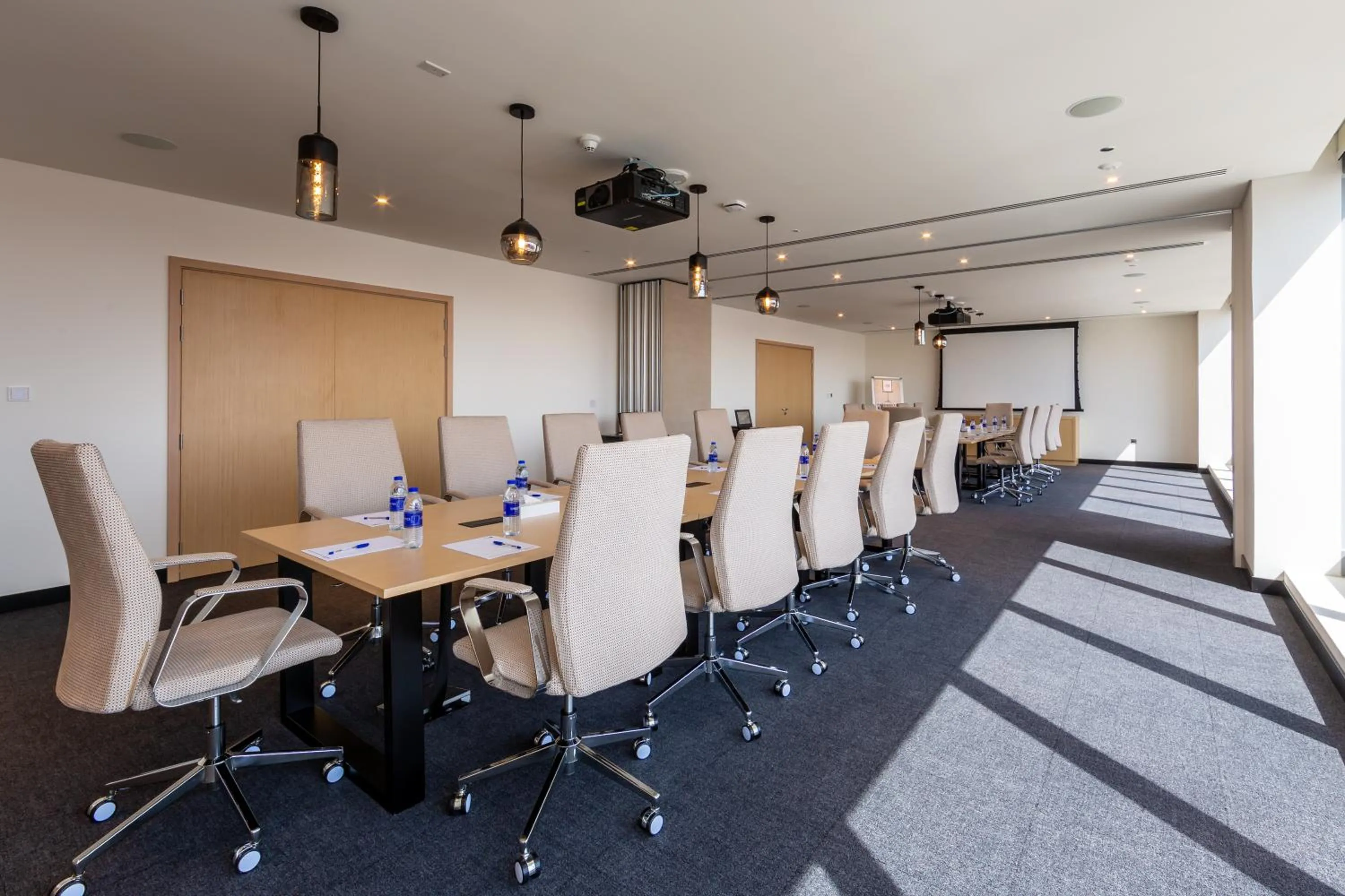 Meeting/conference room in Premier Inn Dubai Dragon Mart