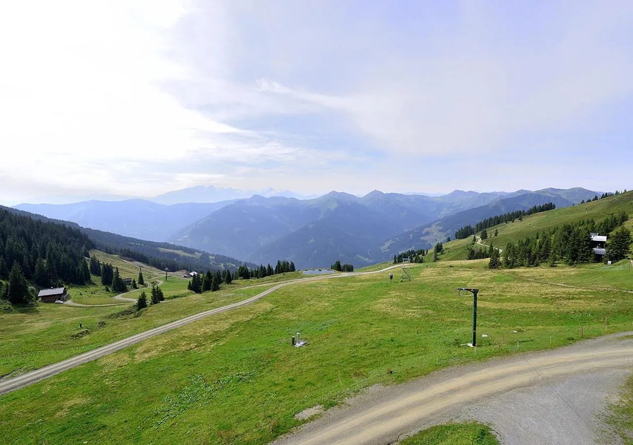 Natural landscape in Mountainlovers Berghotel SeidlAlm