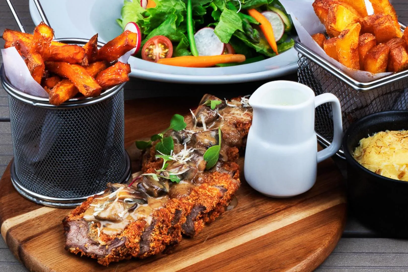 Lunch in Radisson RED Miraflores