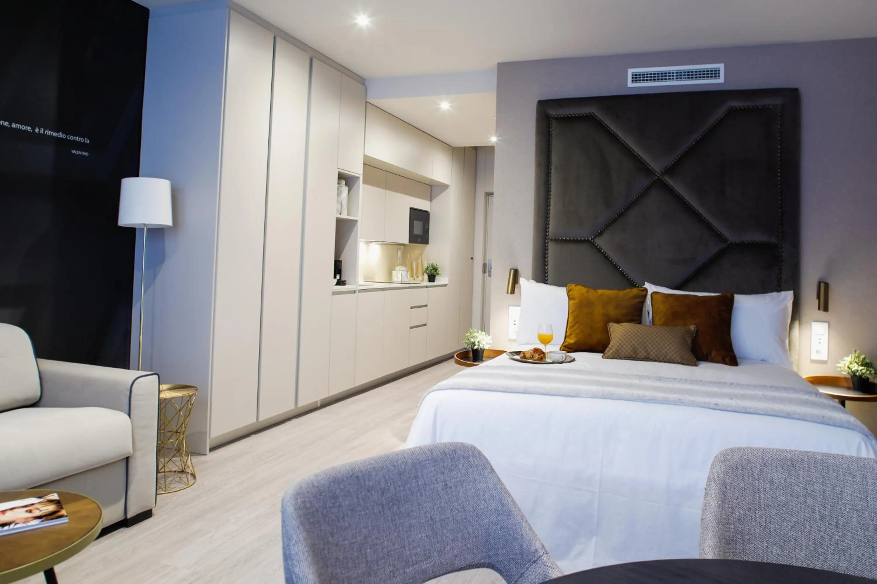 Bed in Voghe Premium Flats