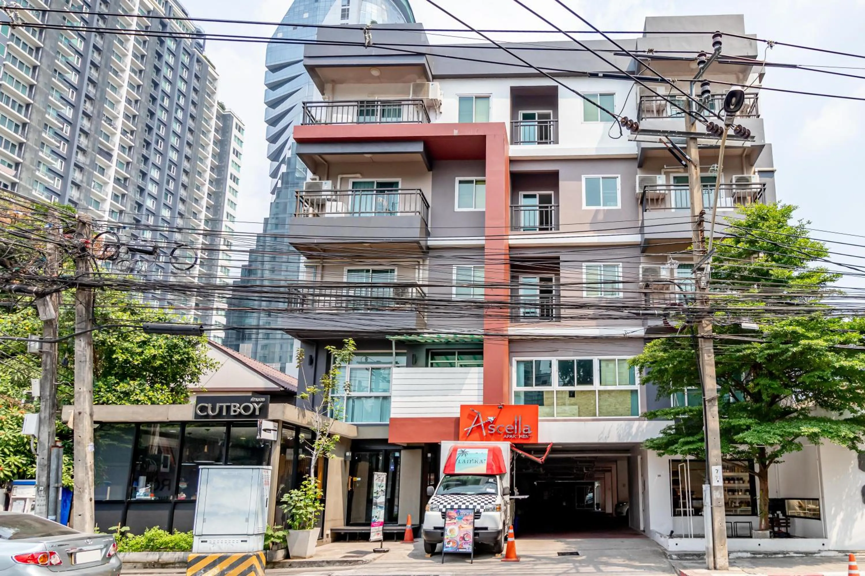Property building in Ascella Sukhumvit 38 - Thonglor
