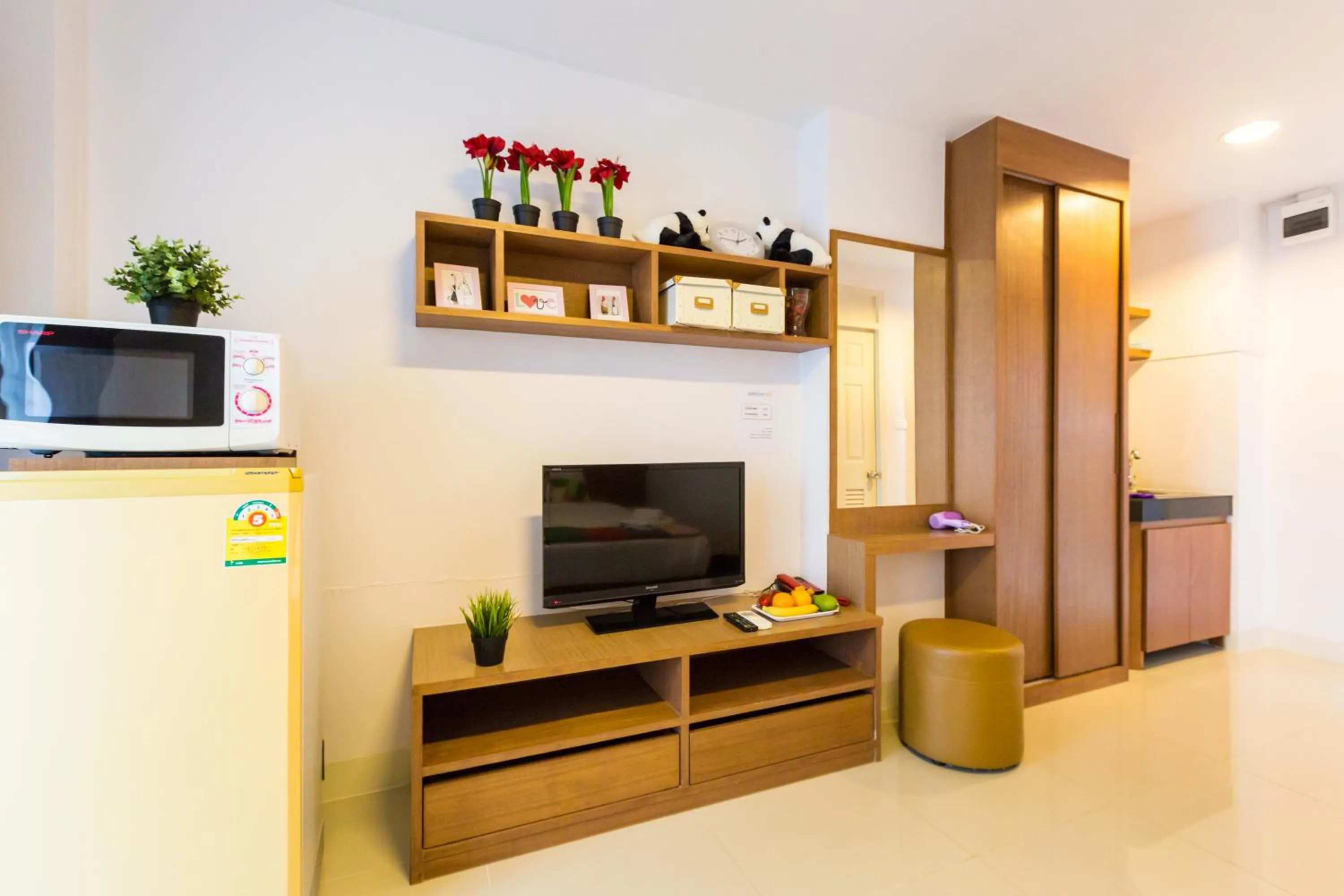 TV and multimedia in Ascella Sukhumvit 38 - Thonglor