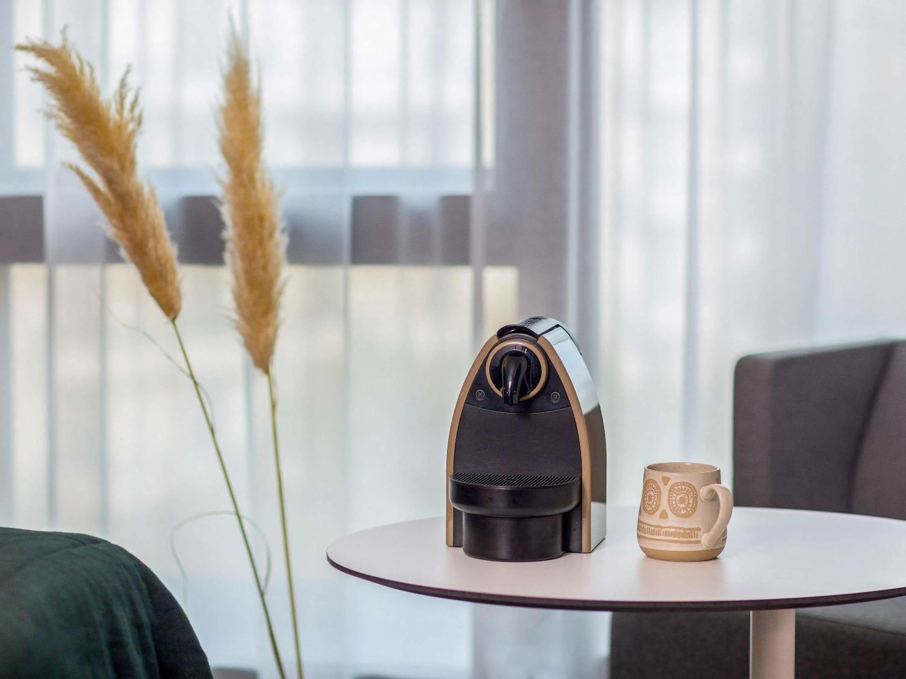 Bedroom in Novotel Paris Porte Versailles