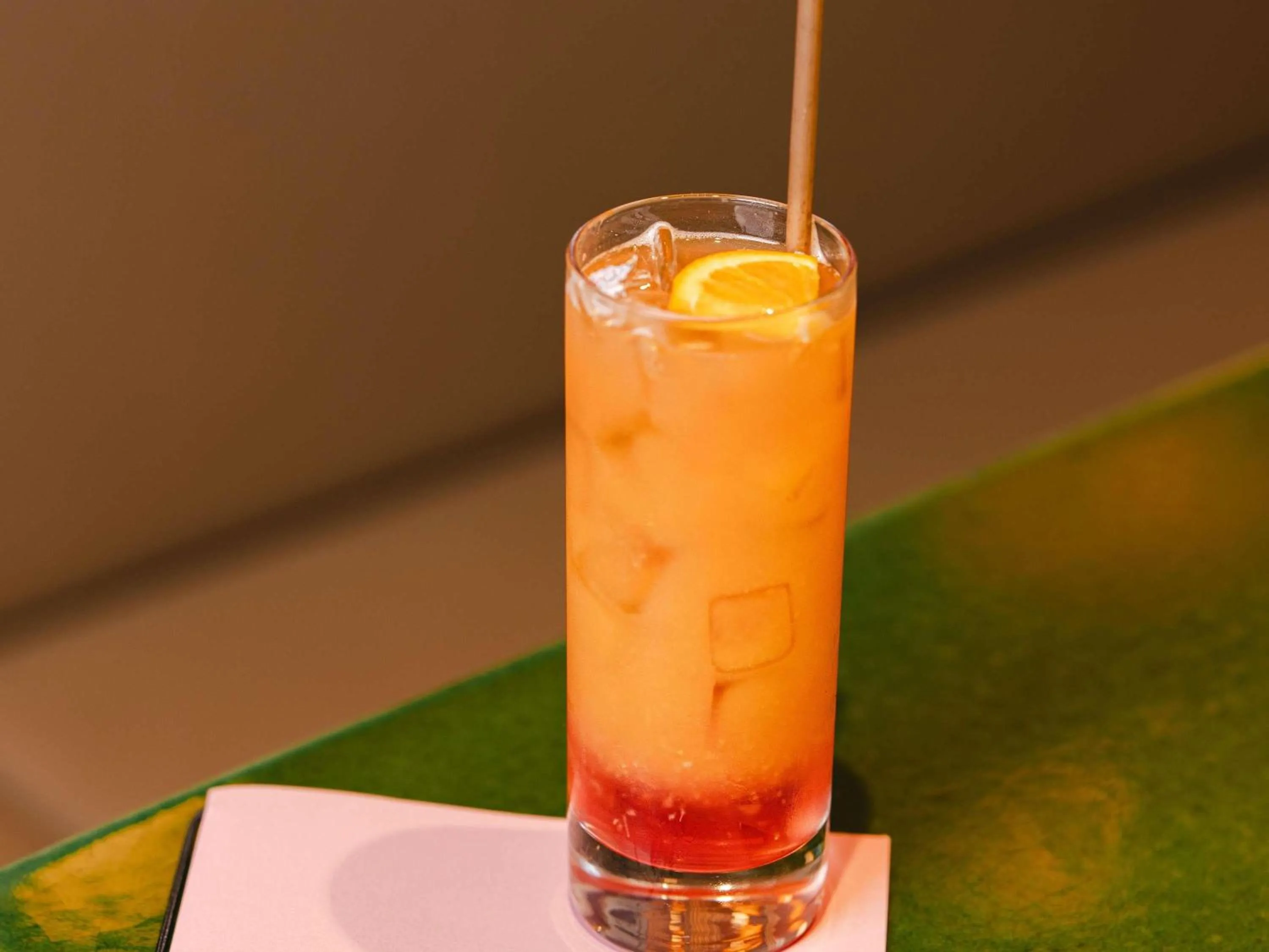 Lounge or bar in Novotel Paris Porte Versailles