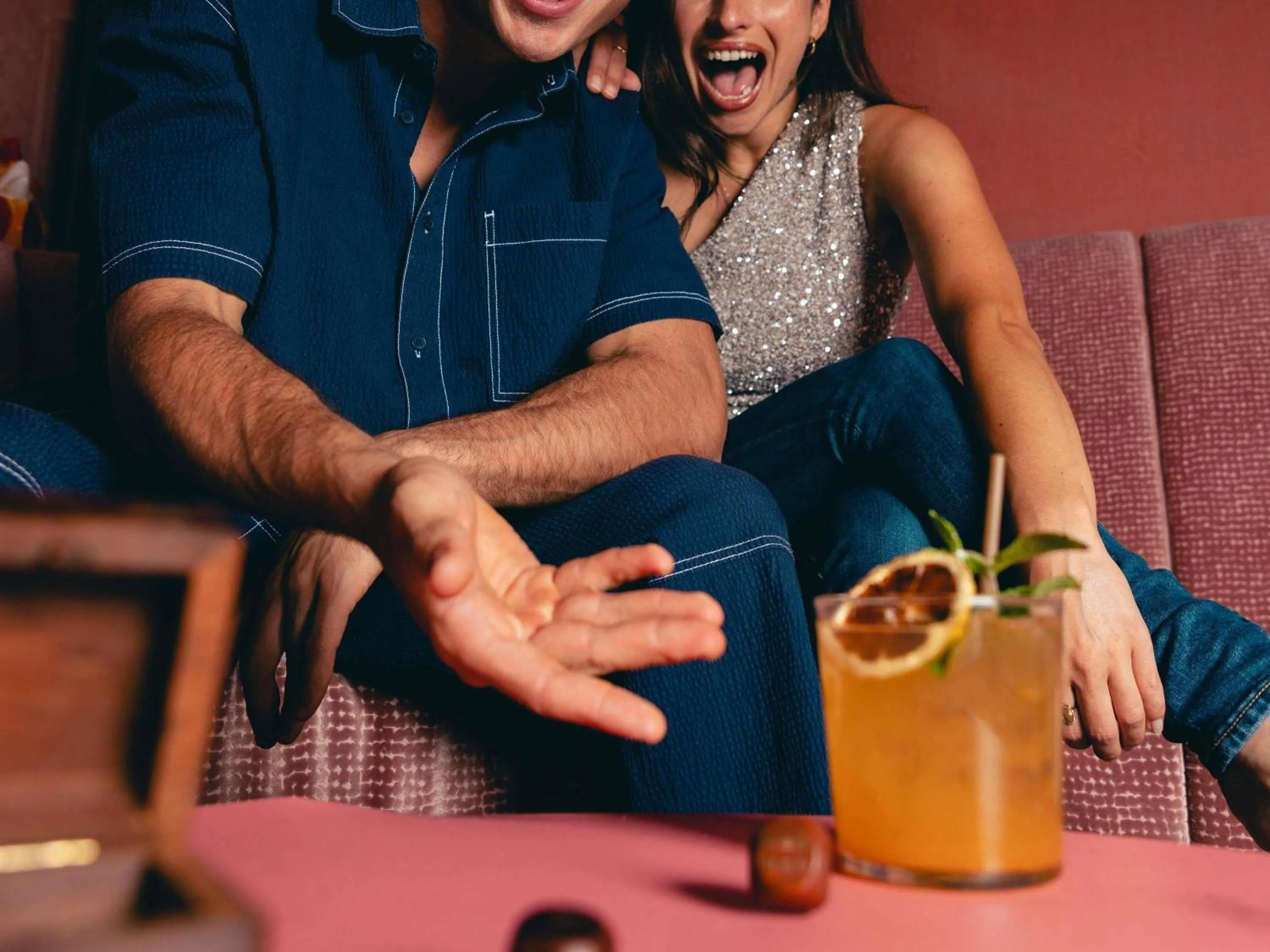 Lounge or bar in Novotel Paris Porte Versailles