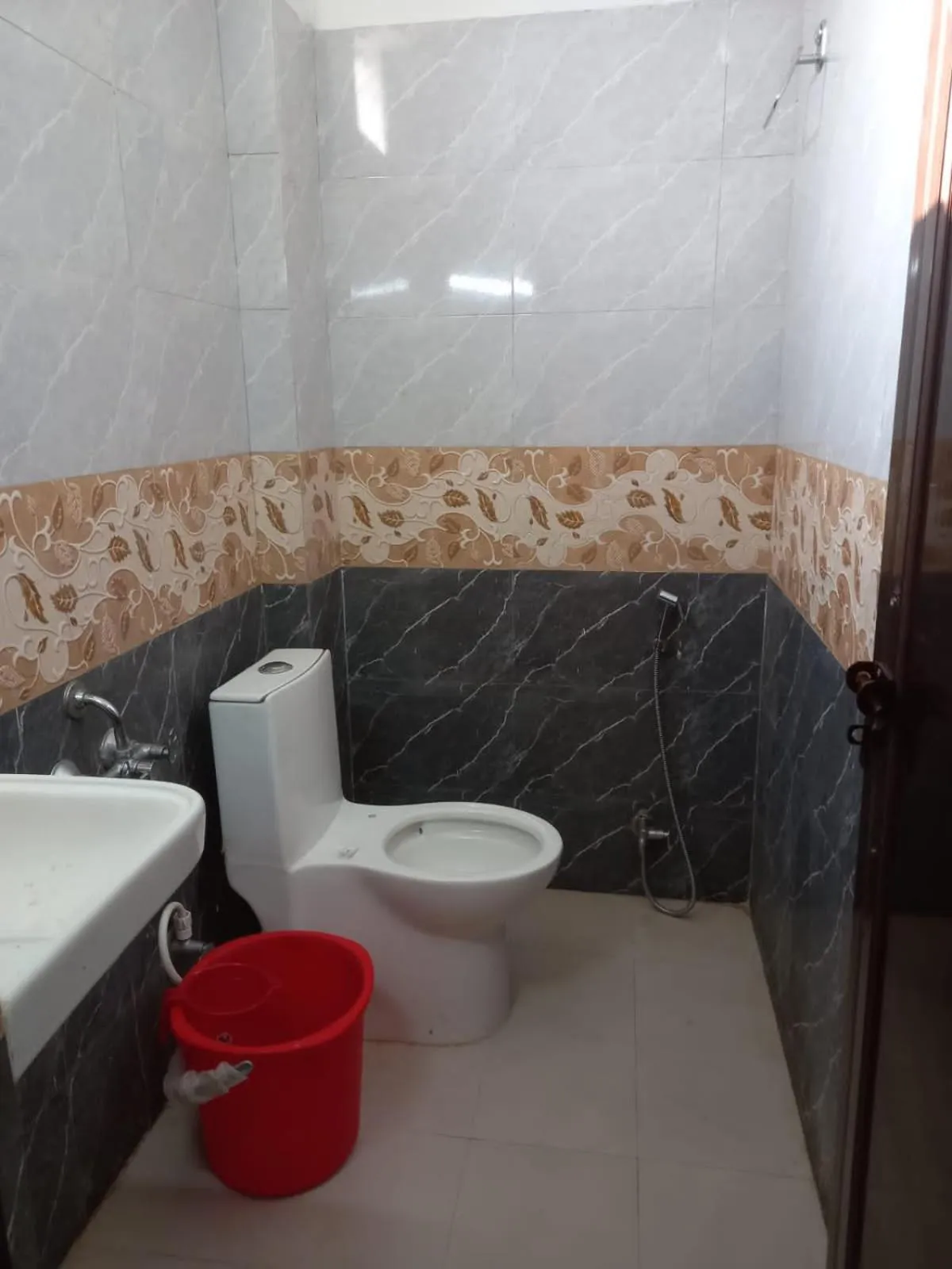 Budget Friendly Metro Regency