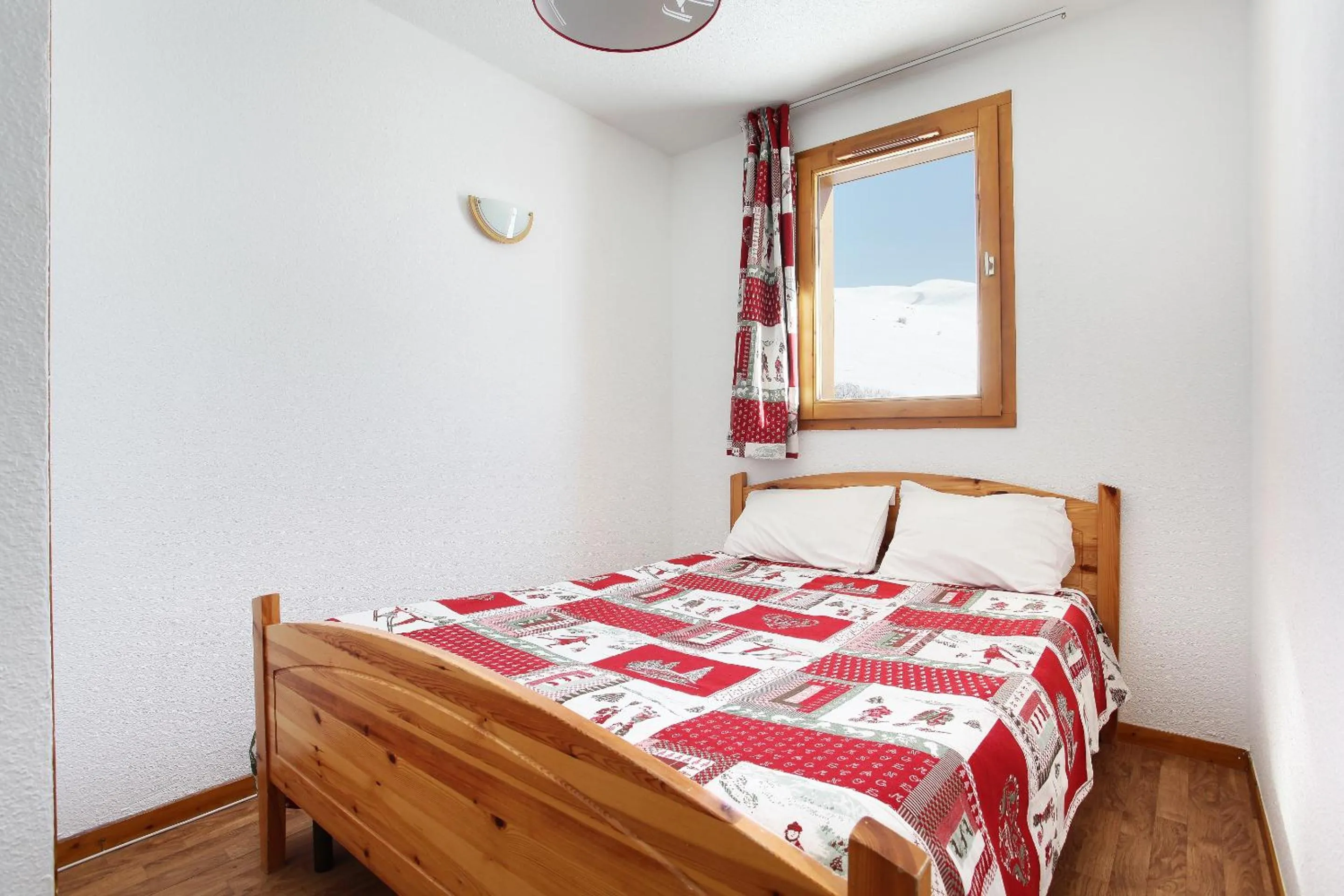 Bedroom in Résidence Odalys Les Balcons du Soleil