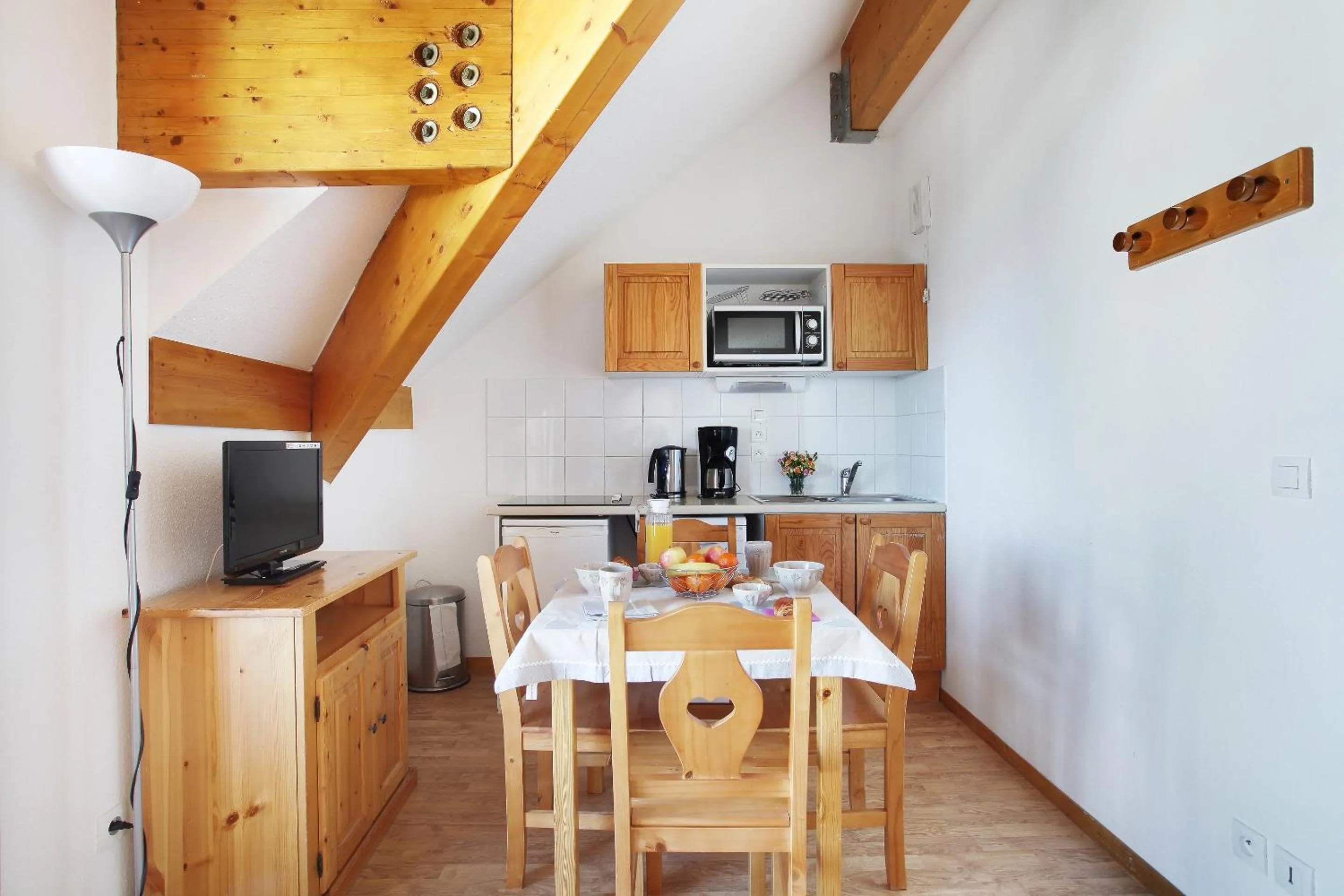 Kitchen or kitchenette in Résidence Odalys Les Balcons du Soleil