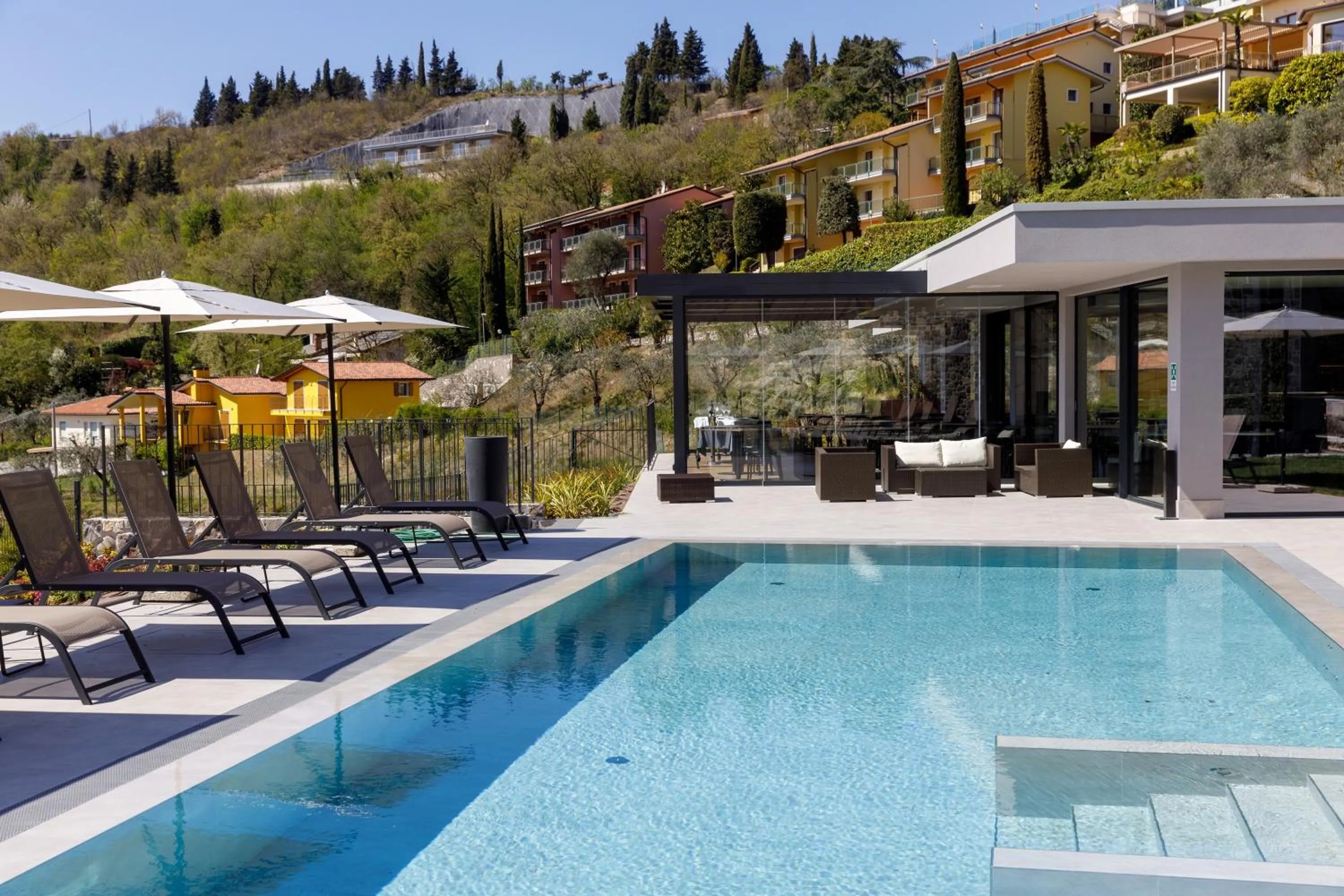 Restaurant/places to eat in Deville & Spa