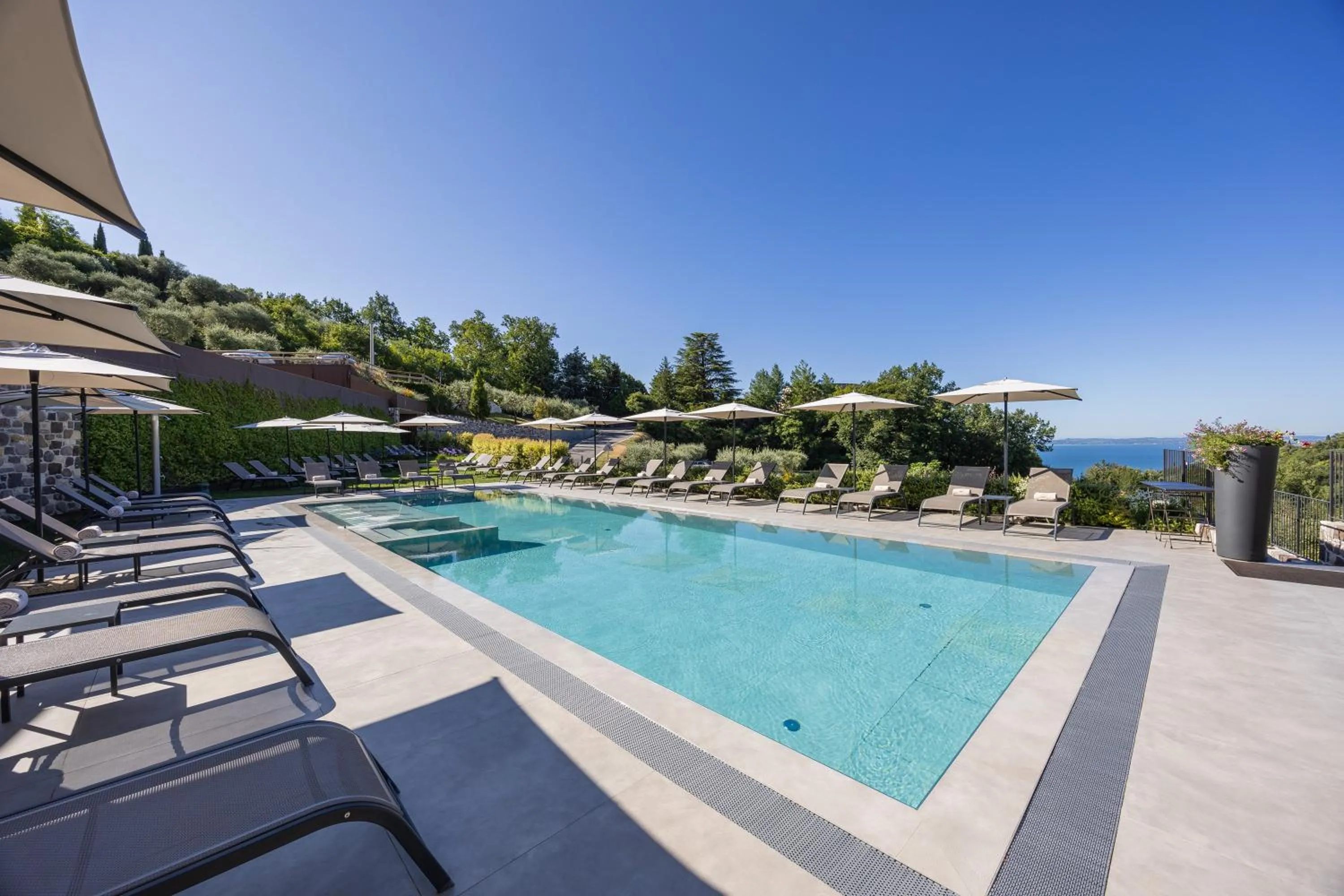 Swimming pool in Deville & Spa