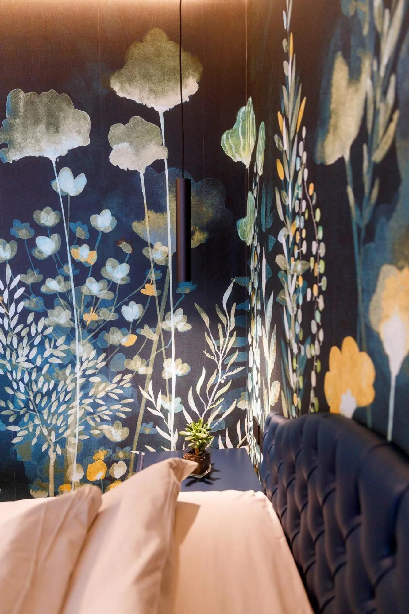 Bed in Deville & Spa