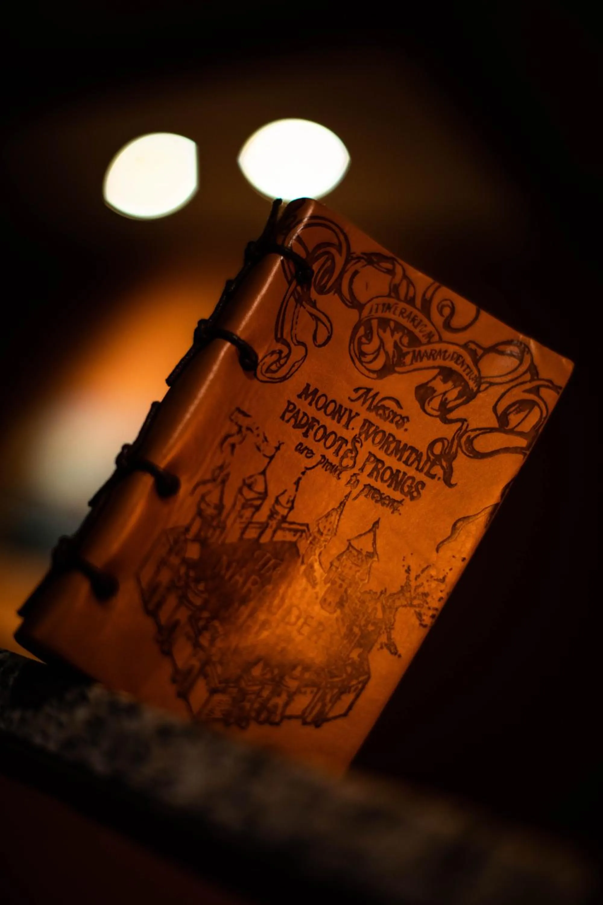 Property logo or sign in Binario 9 3/4