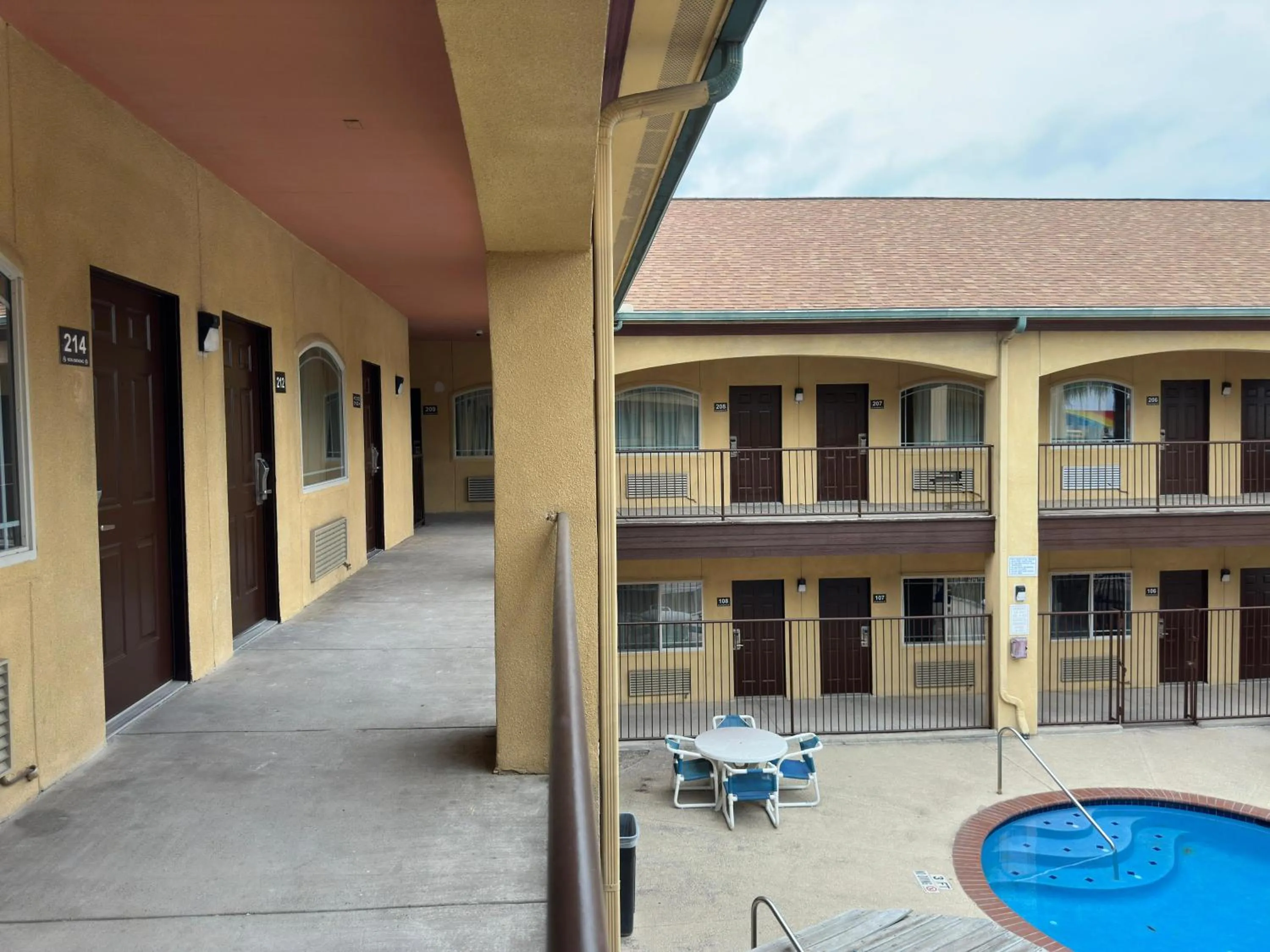 Property building in Texas Inn and Suites RGV