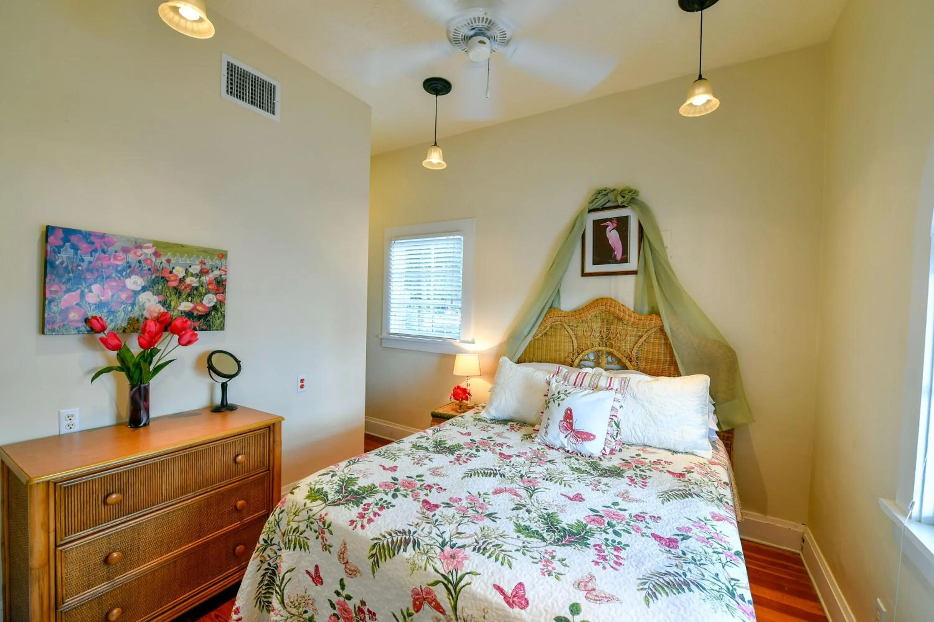 Bed in Old Colorado Inn