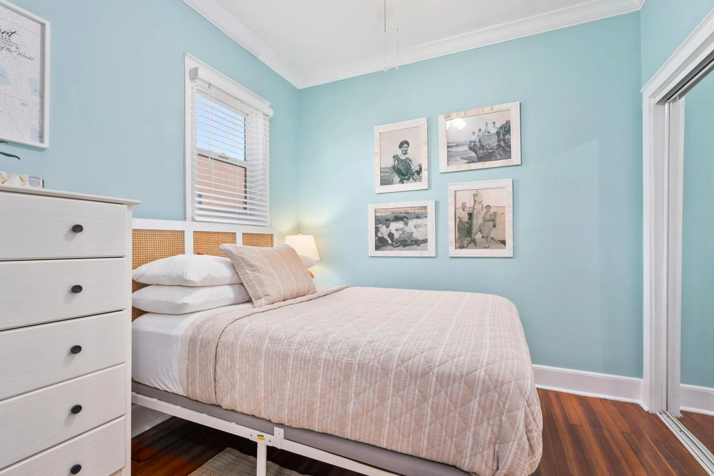 Bed in Old Colorado Inn