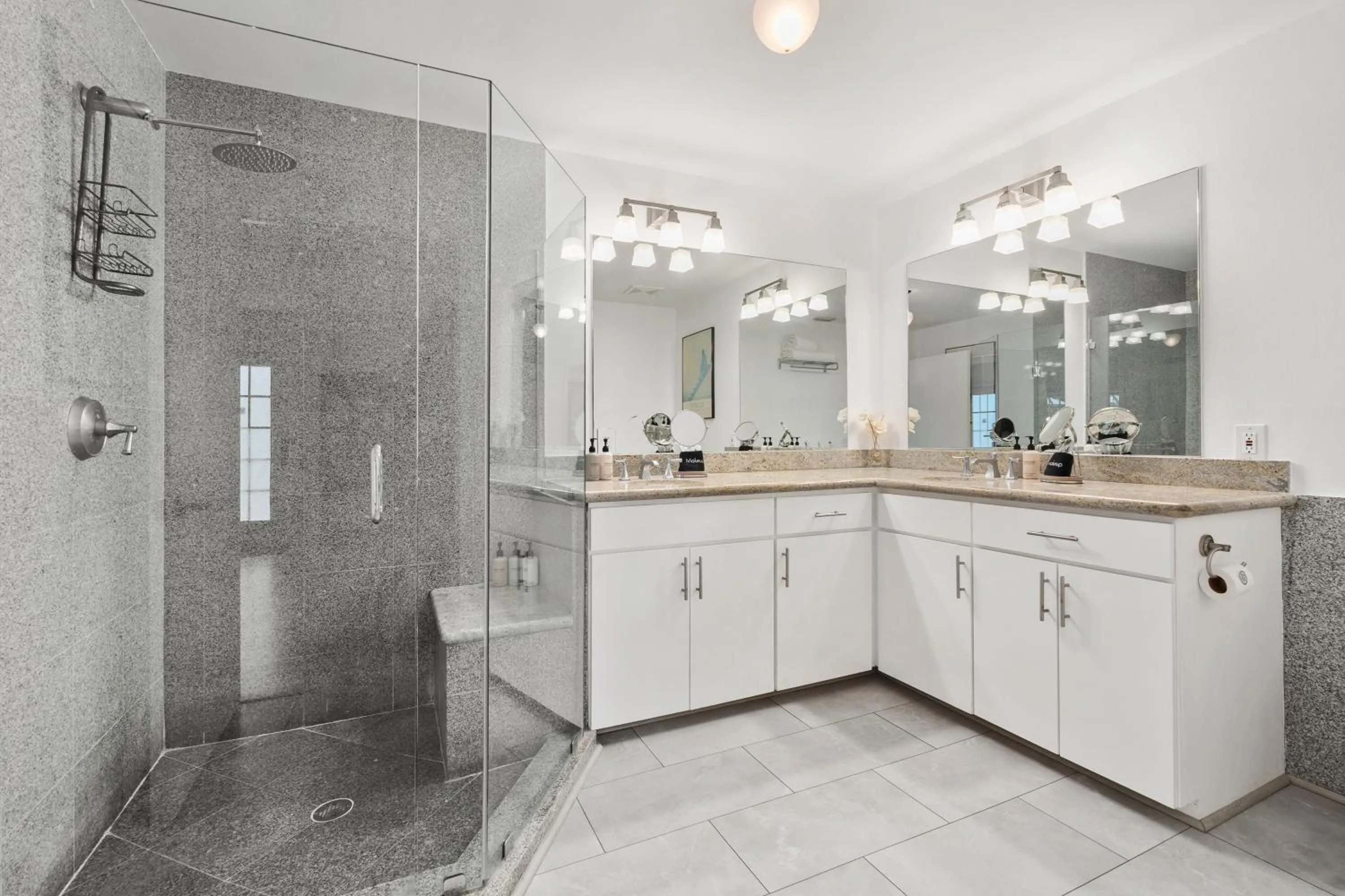 Shower in Old Colorado Inn