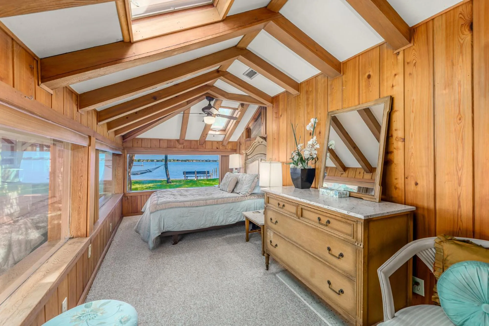 Bed in Old Colorado Inn