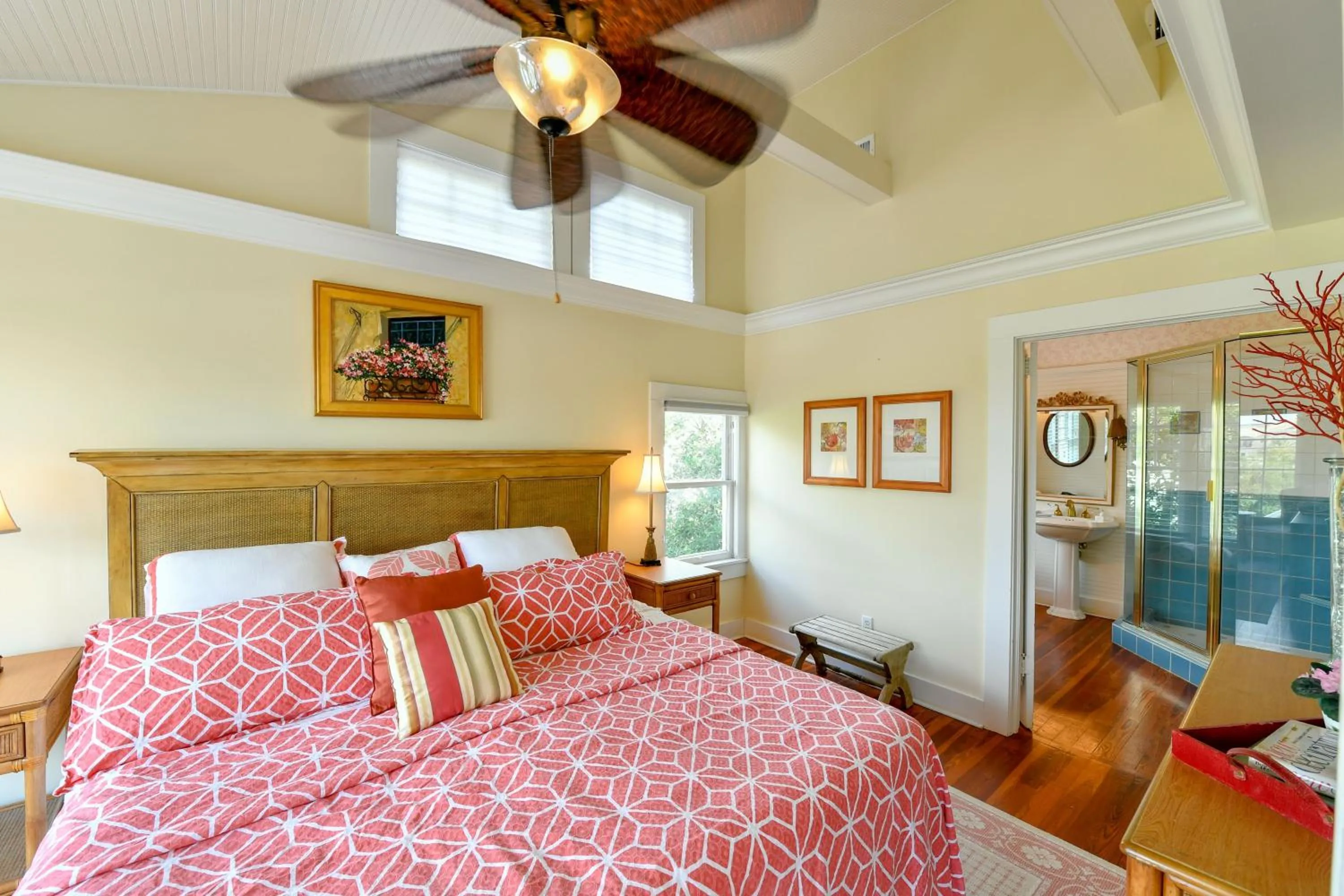 Bed in Old Colorado Inn