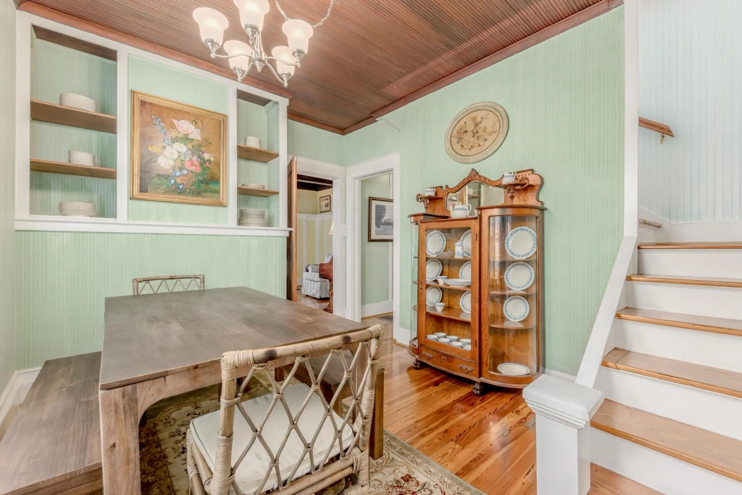 Dining area in Old Colorado Inn