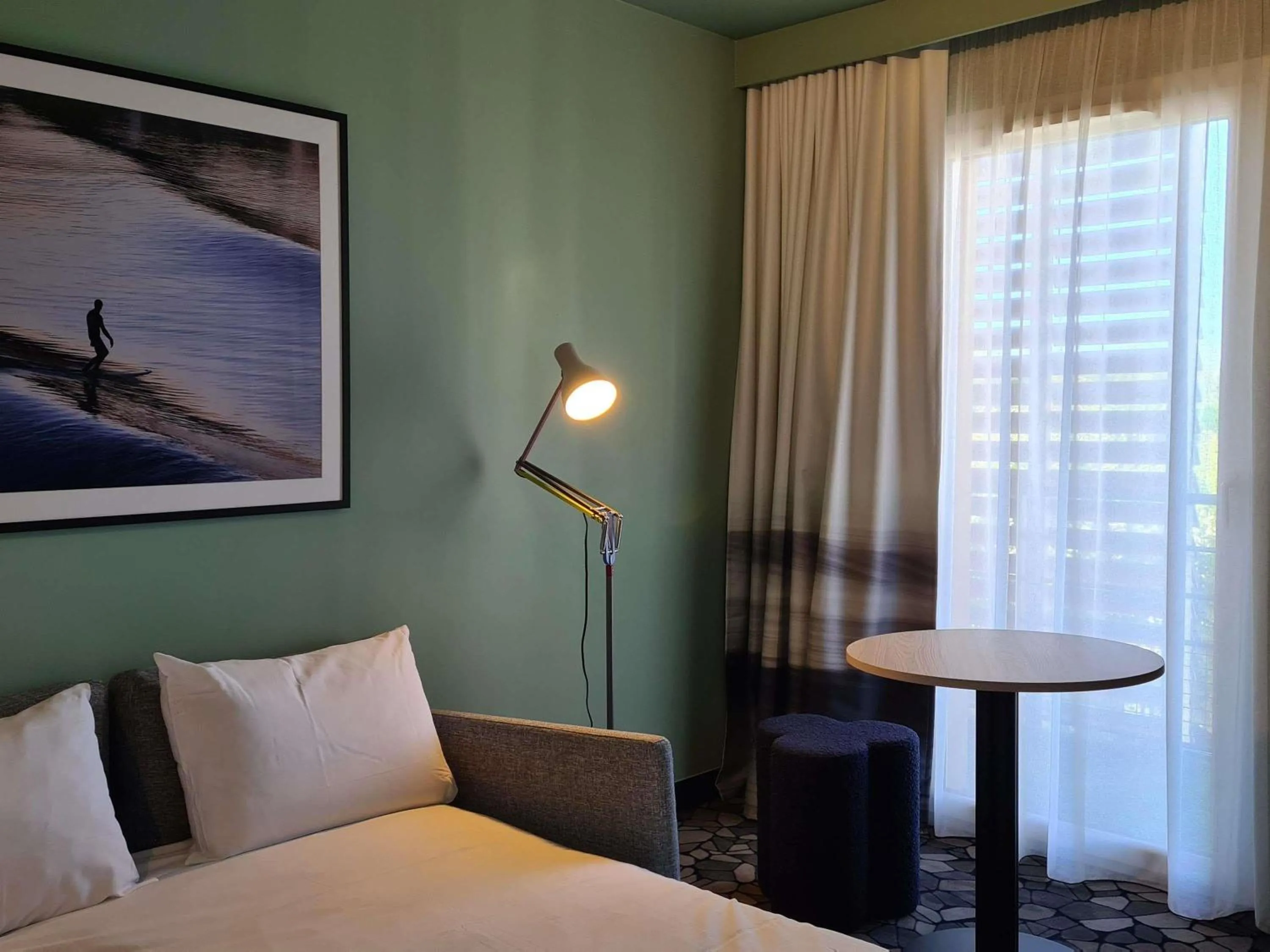 Bedroom, Bed in Mercure Libourne Saint Emilion