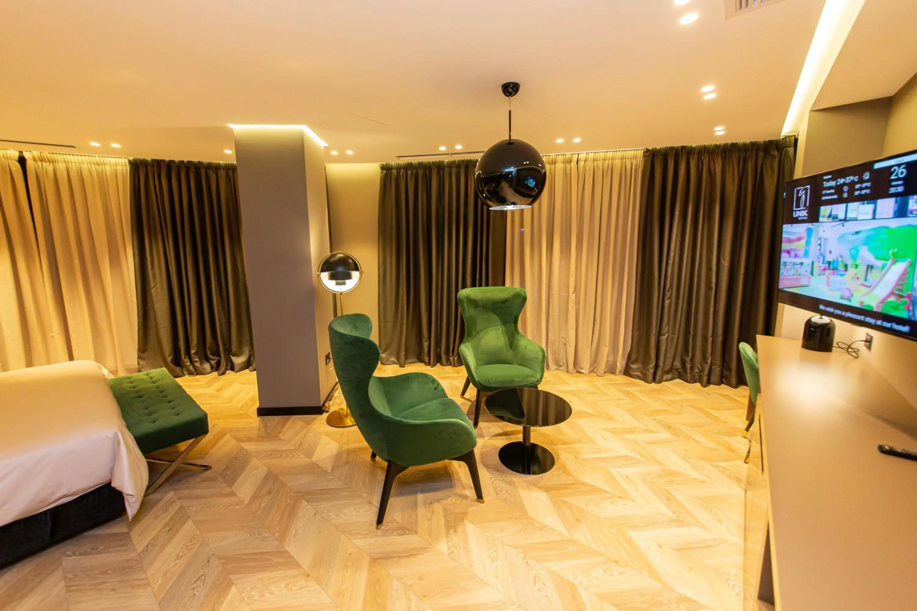 Bedroom in Hotel Unik