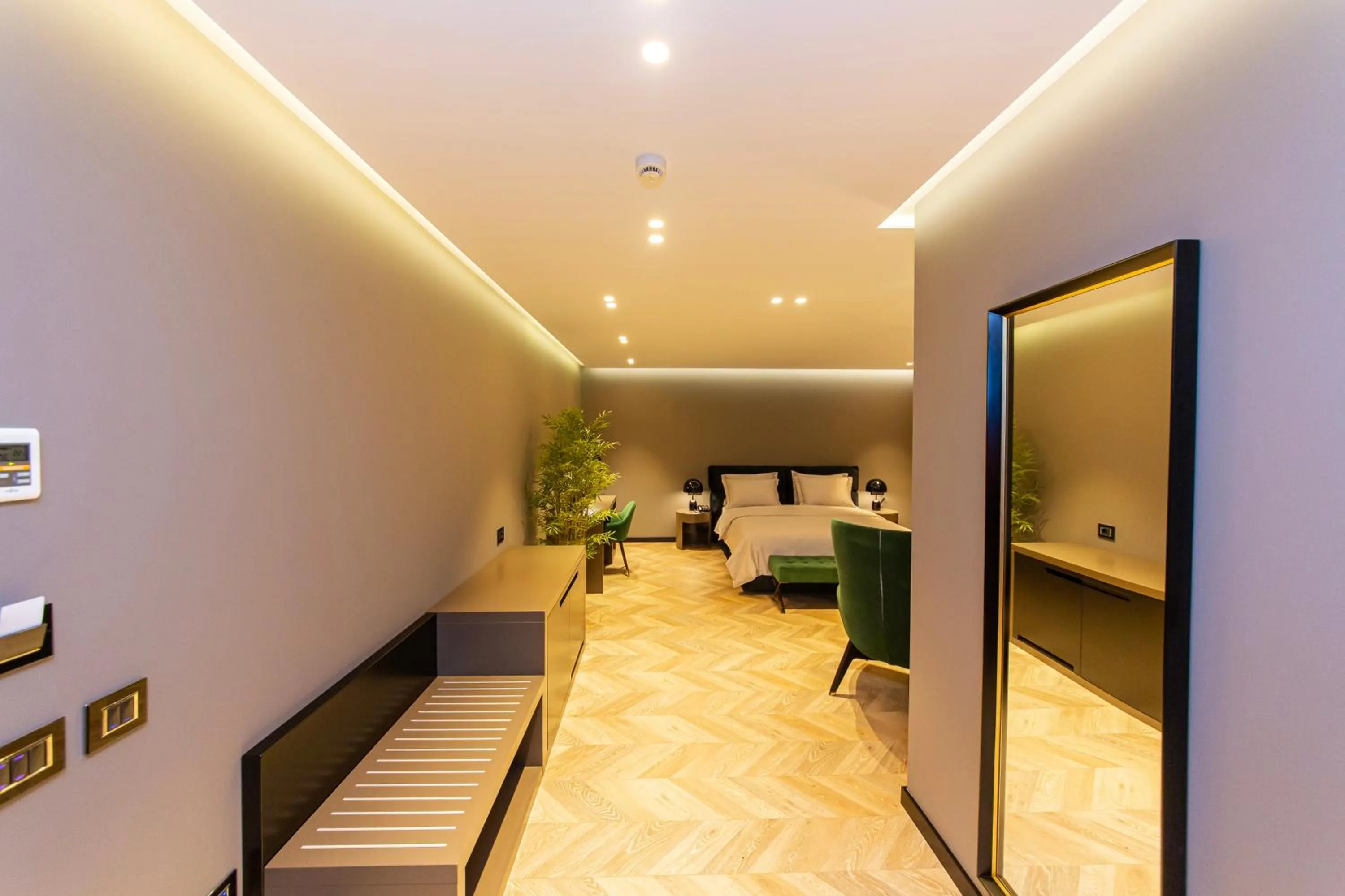 Photo of the whole room, Bed in Hotel Unik