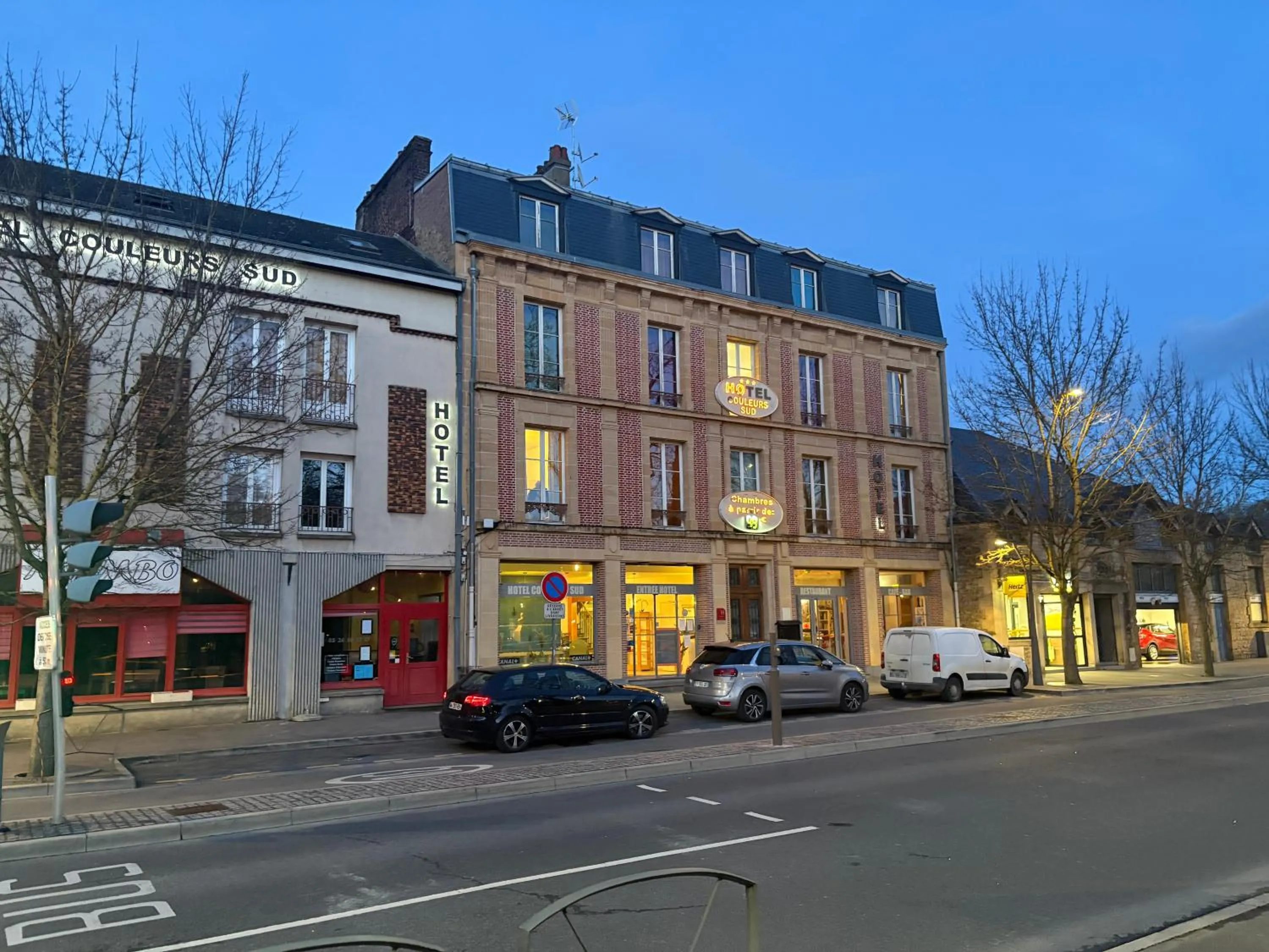 Hotel Couleurs Sud Centre-ville Gare Charleville-Mézières