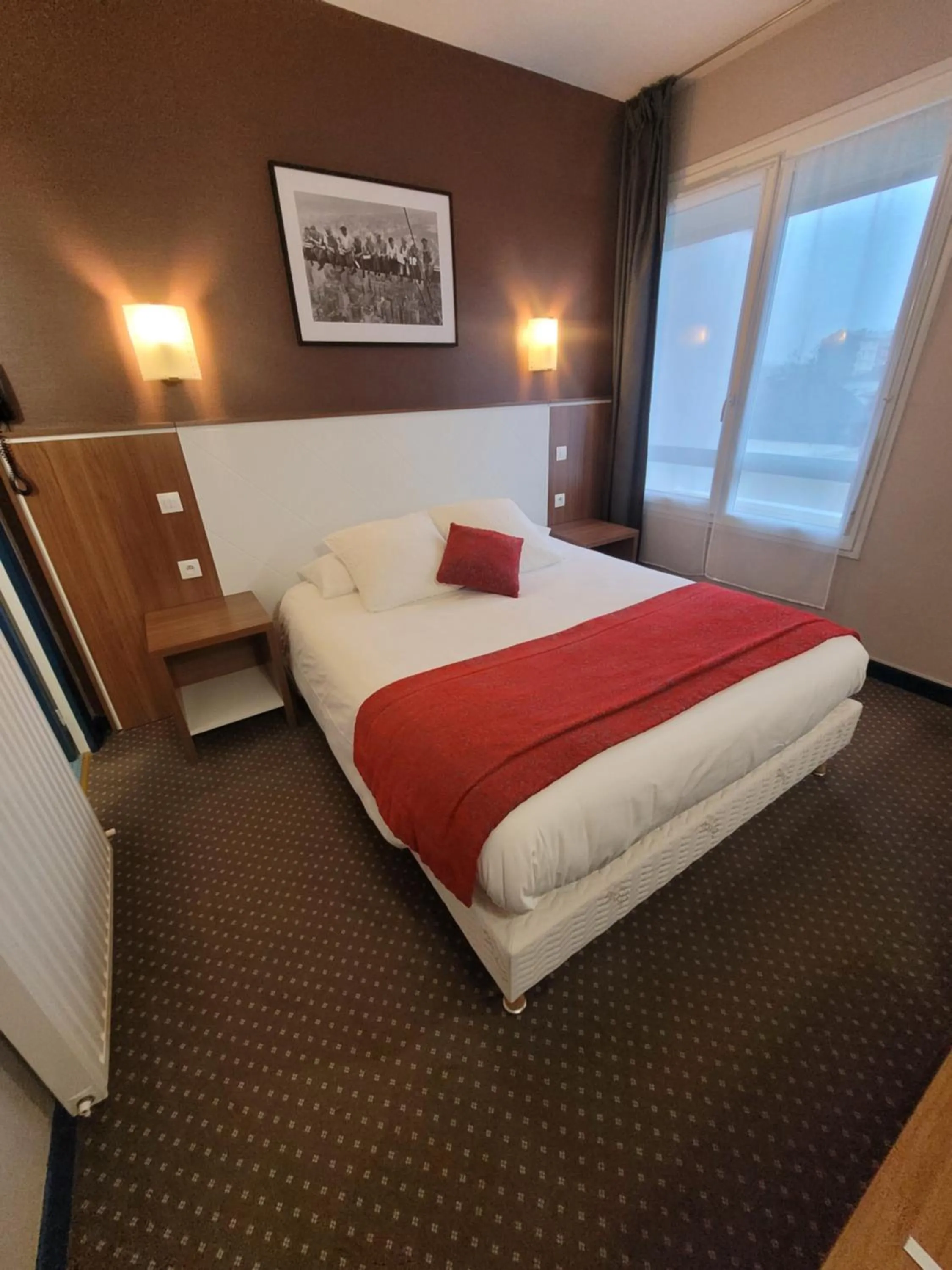 Bed in Atlantic Hôtel