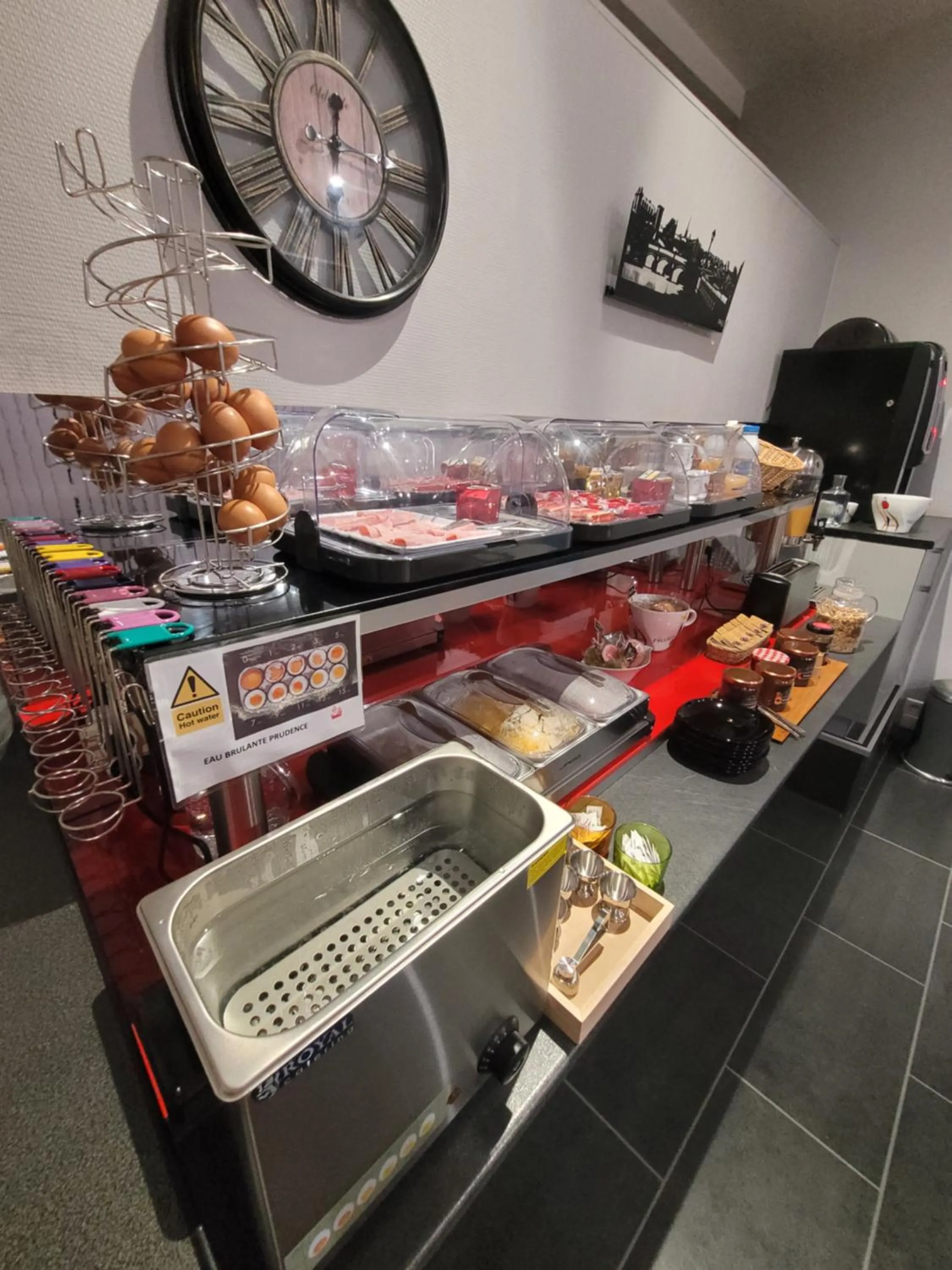 Food and drinks in Atlantic Hôtel