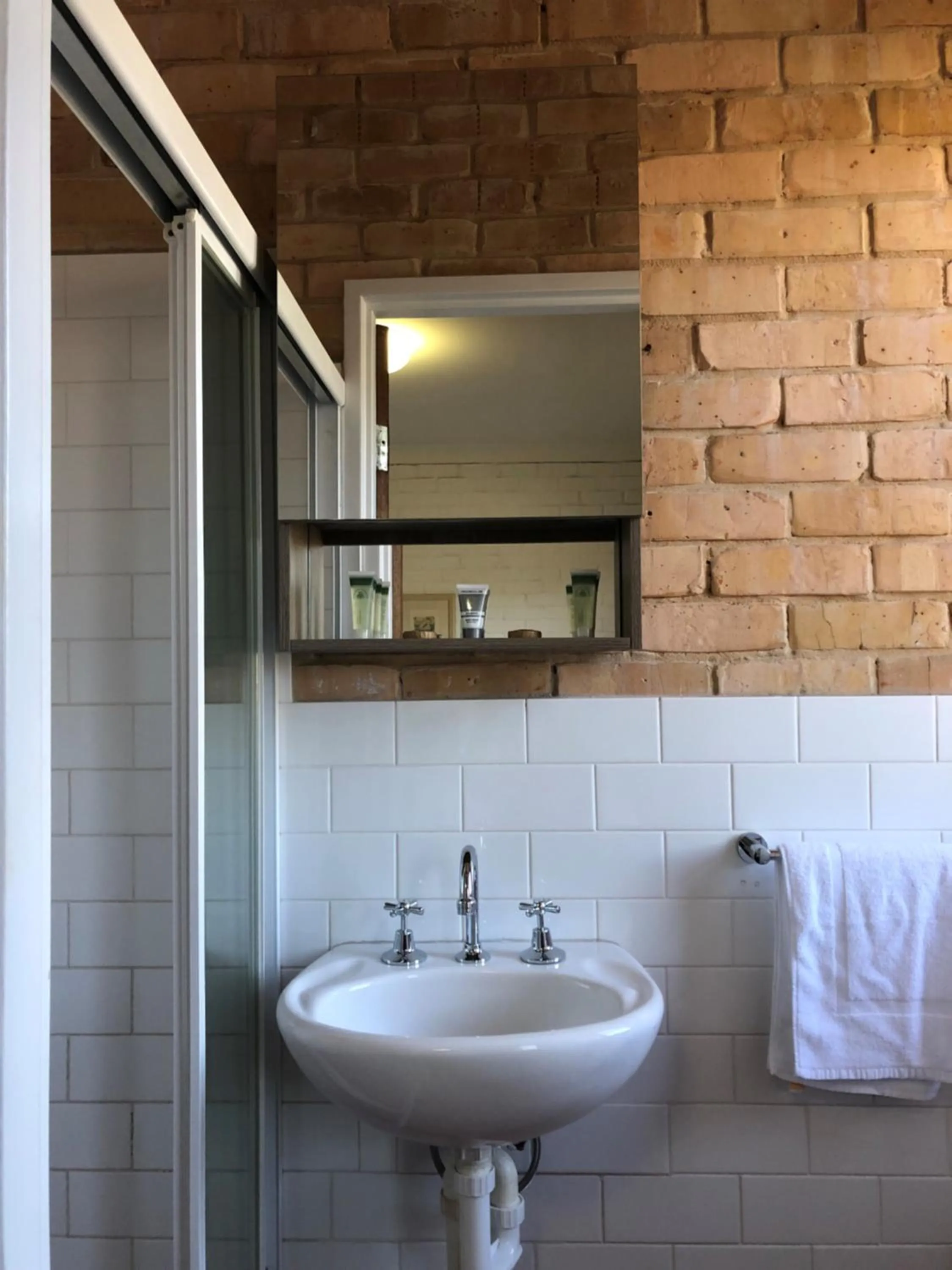 Bathroom in Hanbury Lodge