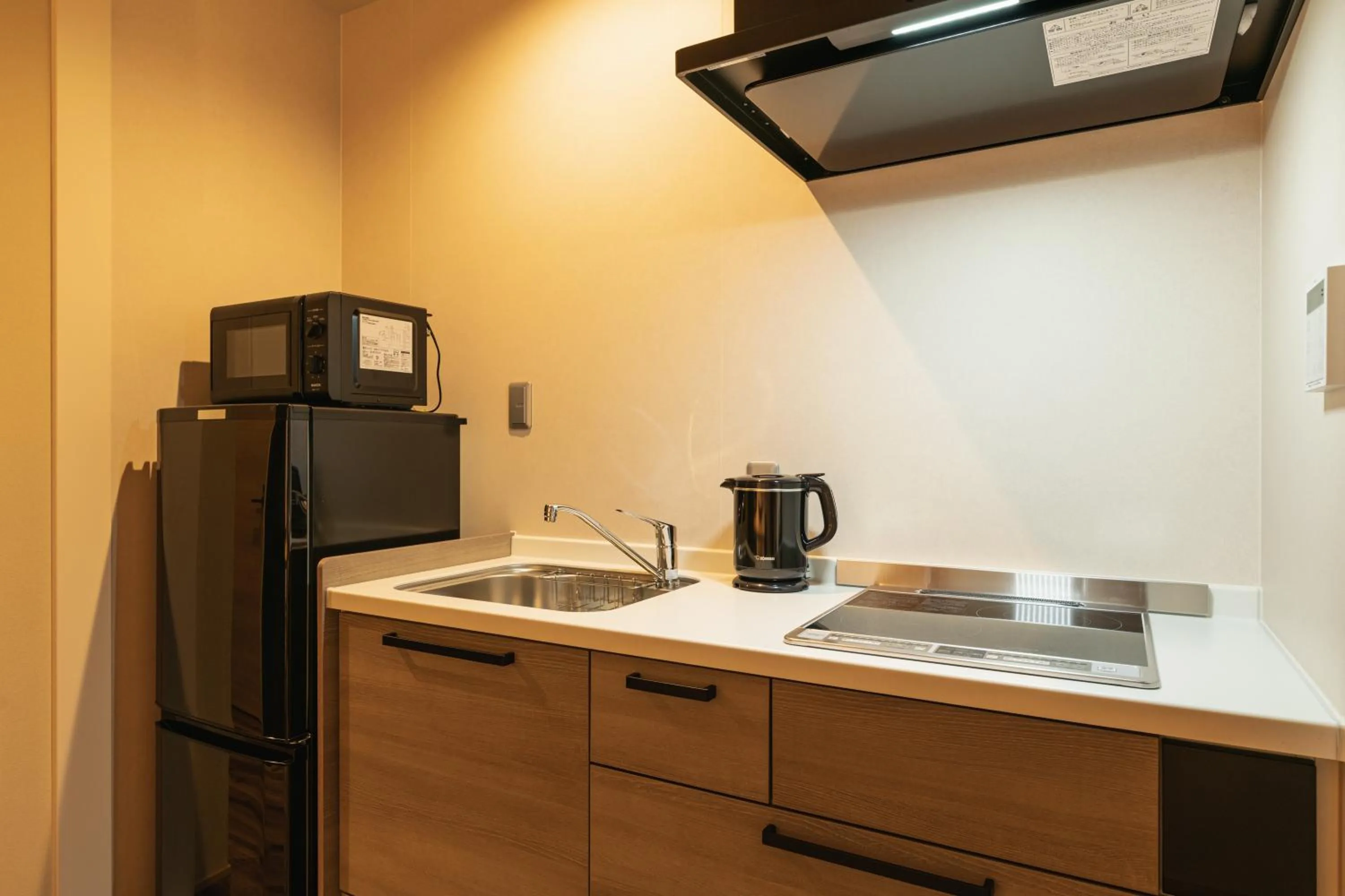 Kitchen or kitchenette in GRAND BASE Iolani