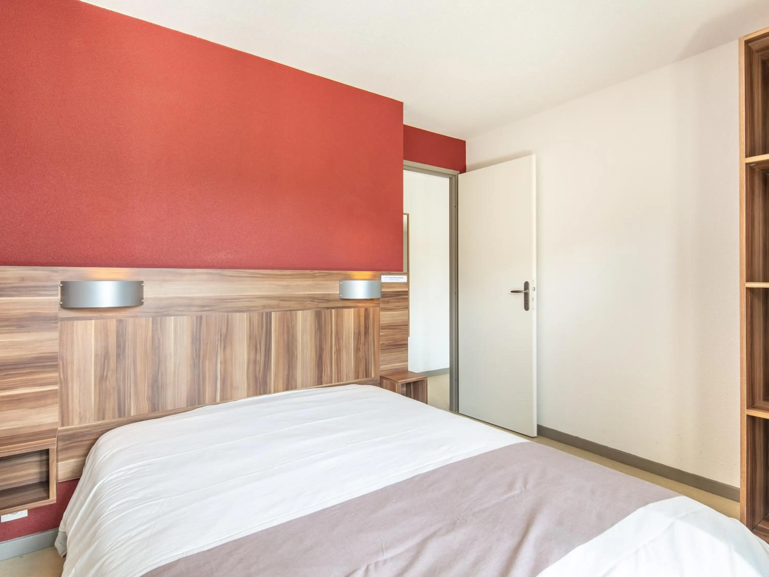 Bed in Vacancéole - Les Gentianes