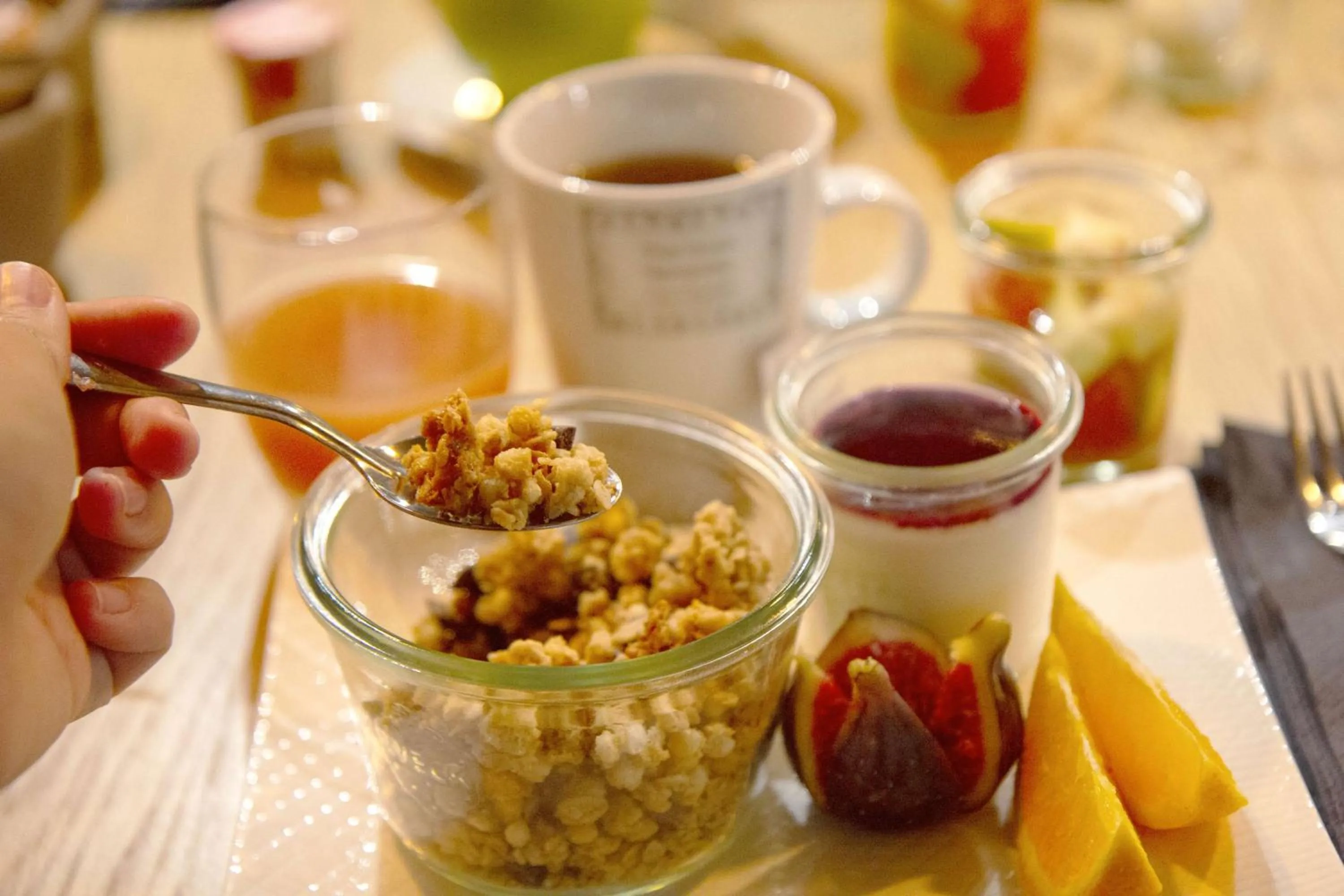 Food and drinks in Best Western The Hotel Versailles