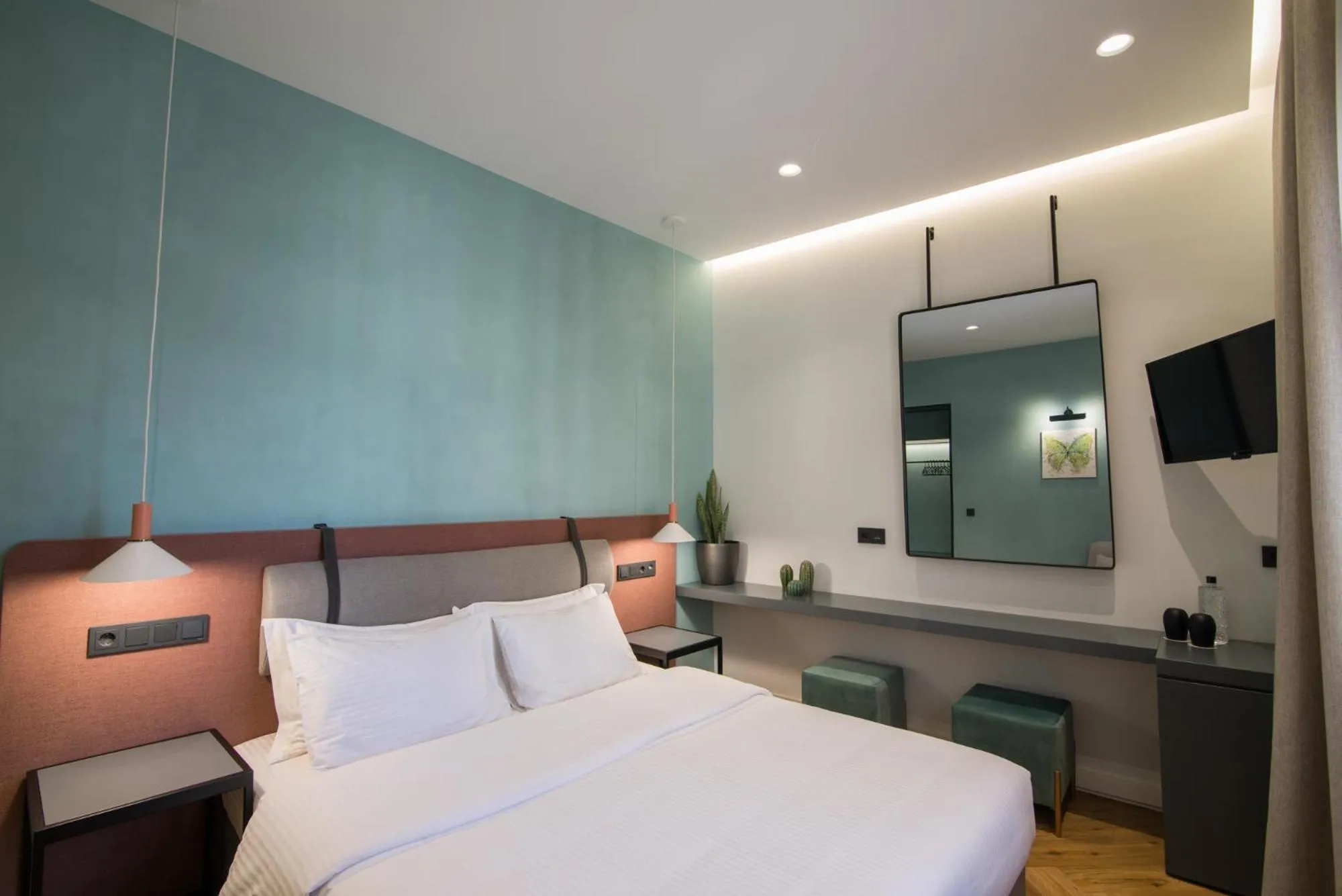 Bed in Ederlezi Zoubourlou Aparthotel