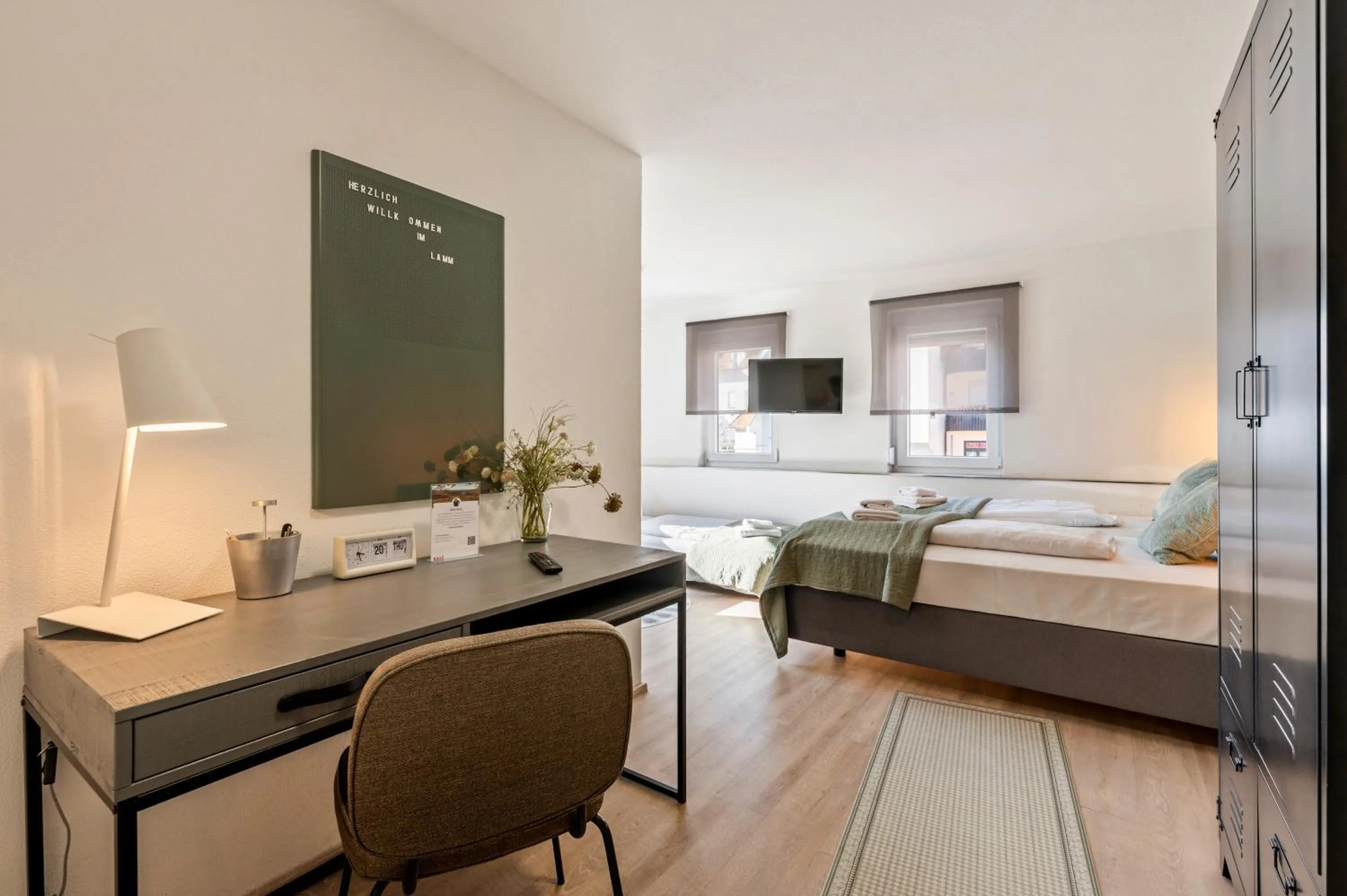 Photo of the whole room, Bed in Sali Homes - GaesteHaus Lamm Obersulm