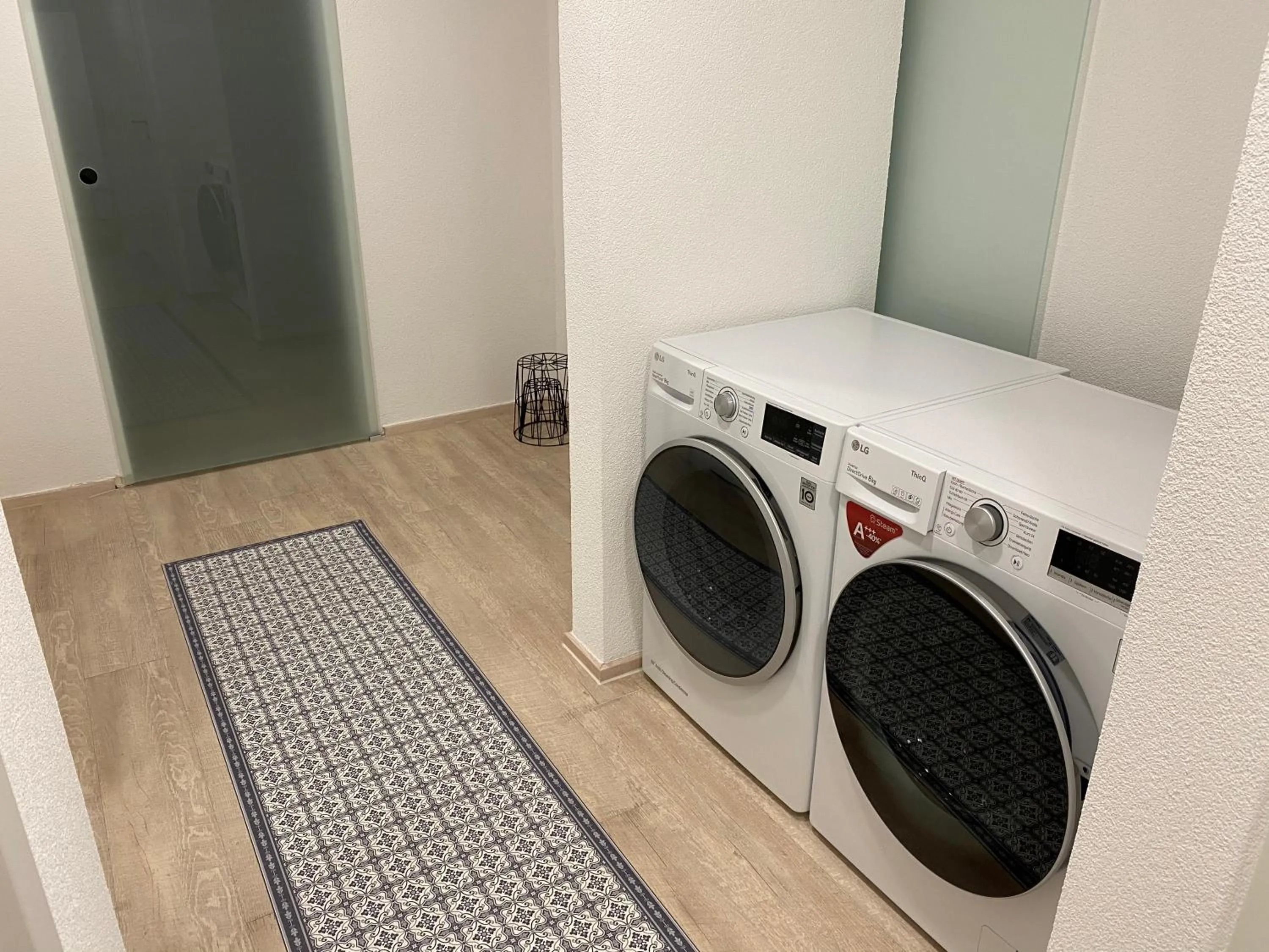 Staff in Sali Homes - GaesteHaus Lamm Obersulm